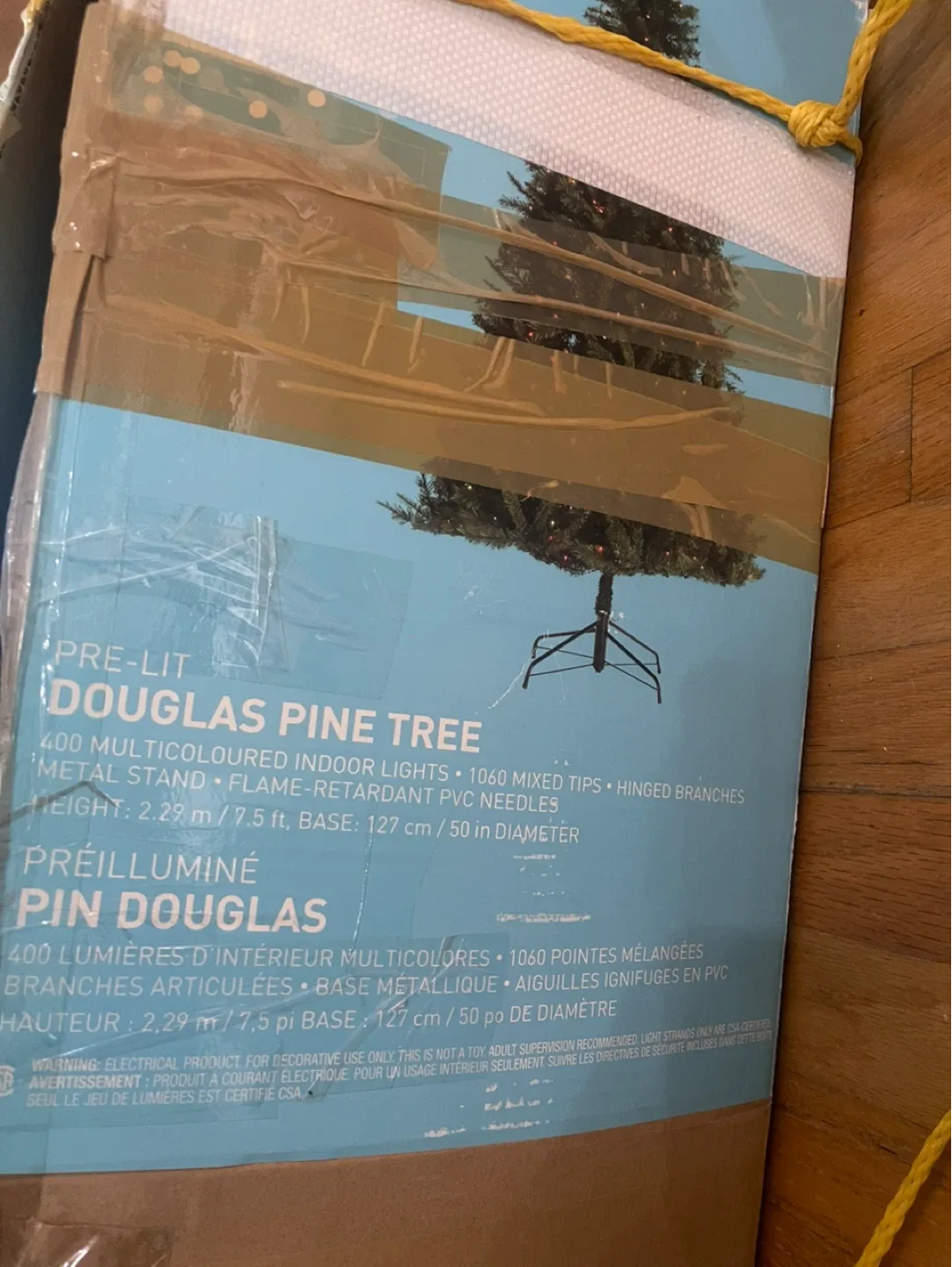 Pre-Lit christmas tree - 7.5 ft image indicator(3)