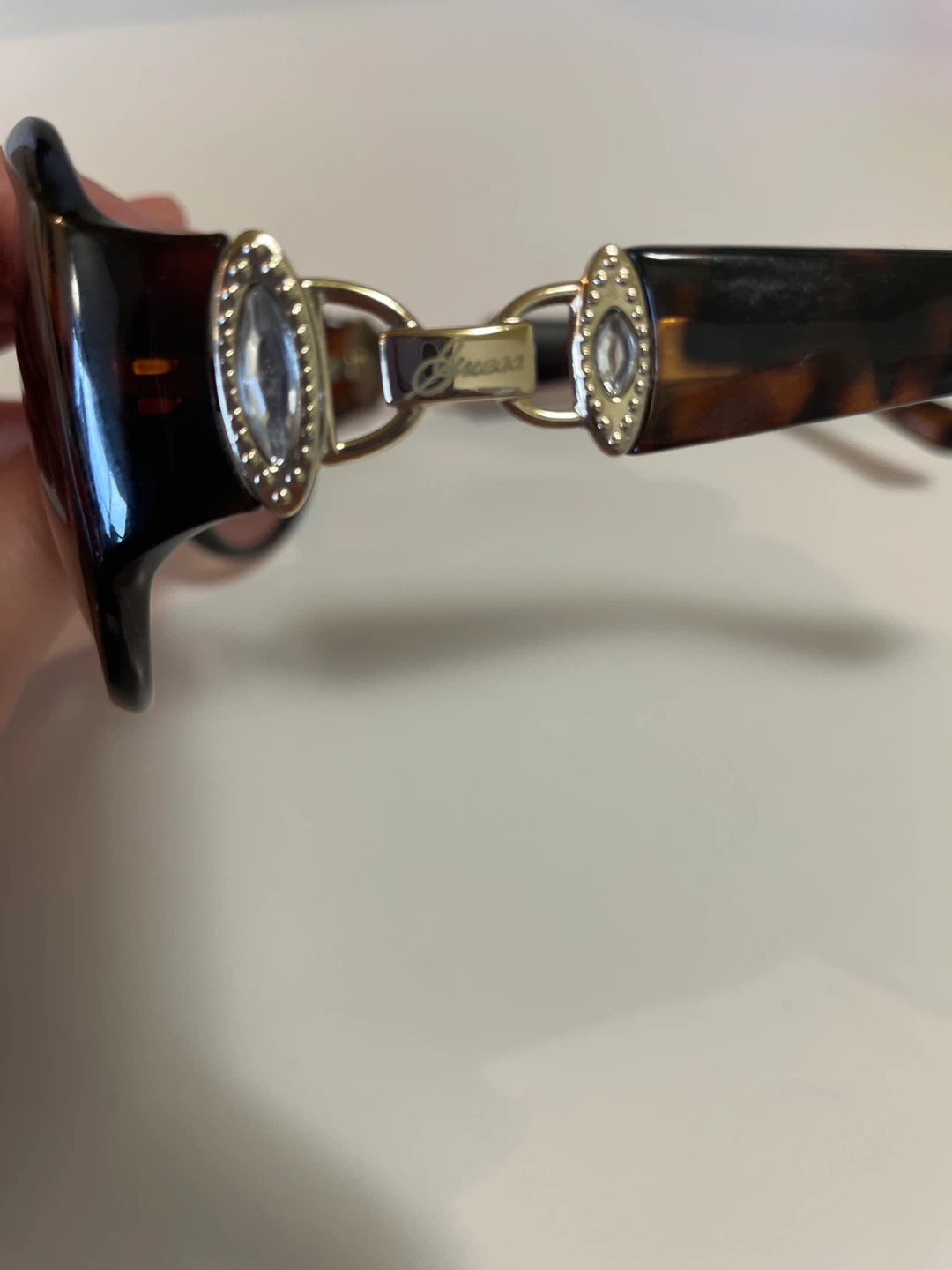 Guess Sunglasses - photo 4