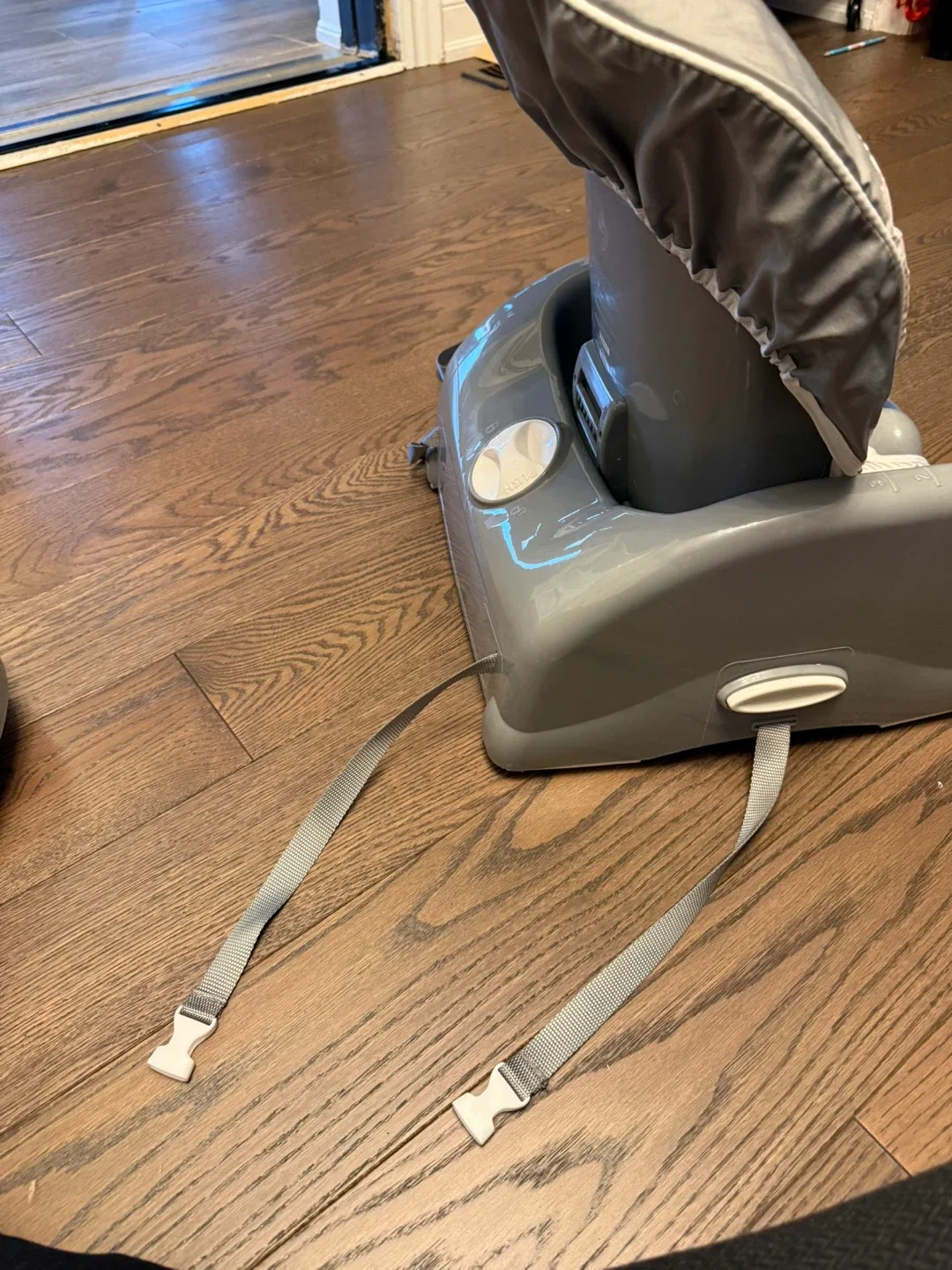 Safety 1st Easy Clean Booster Seat image indicator(5)