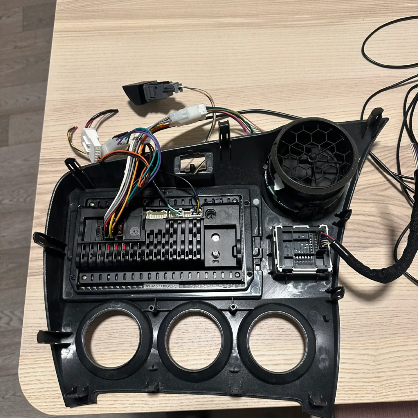 Apple wireless CarPlay for Toyota Matrix 2009 image indicator(2)