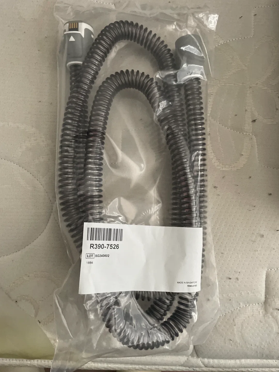 New Heated ResMed R390-7526 CPAP Hose