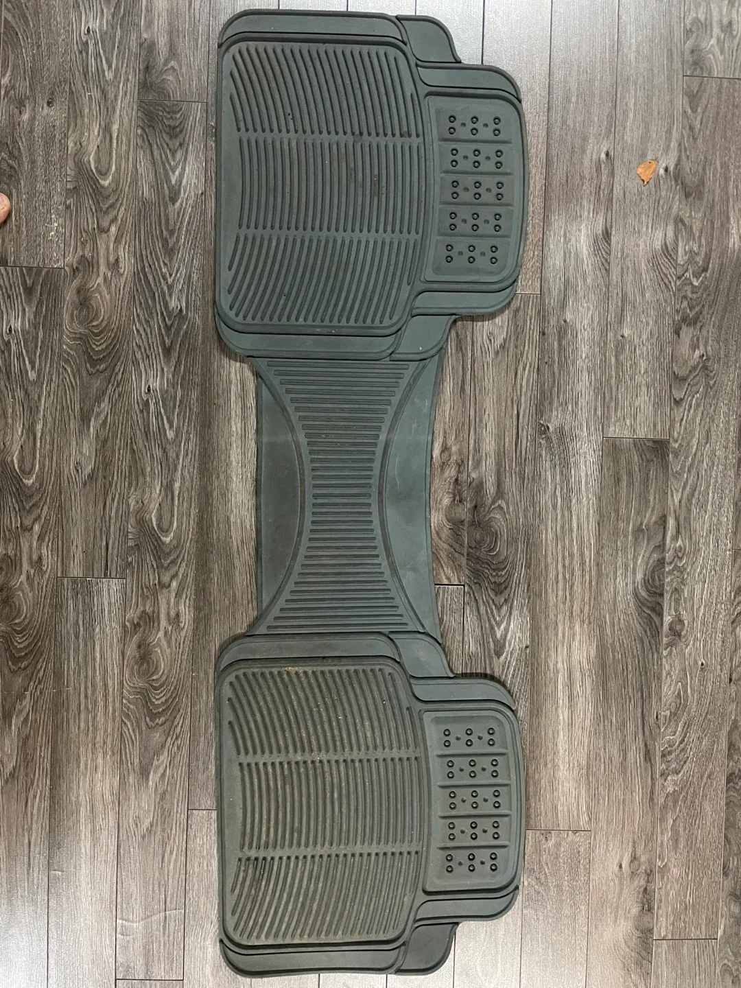Grey Rubber Car Floor Mats image indicator(2)