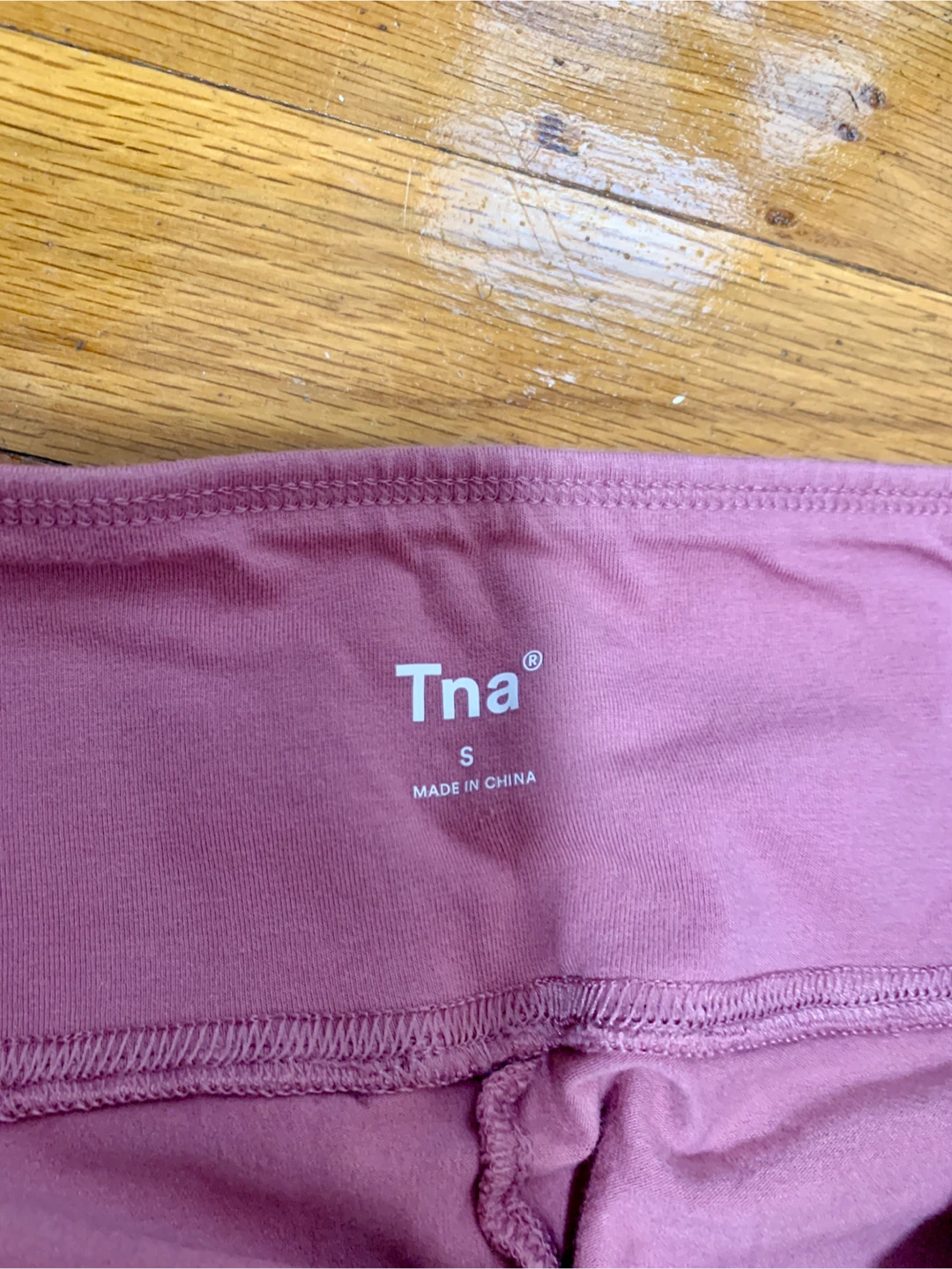 Aritzia TNA Butter Leggings - Size Small - photo 3
