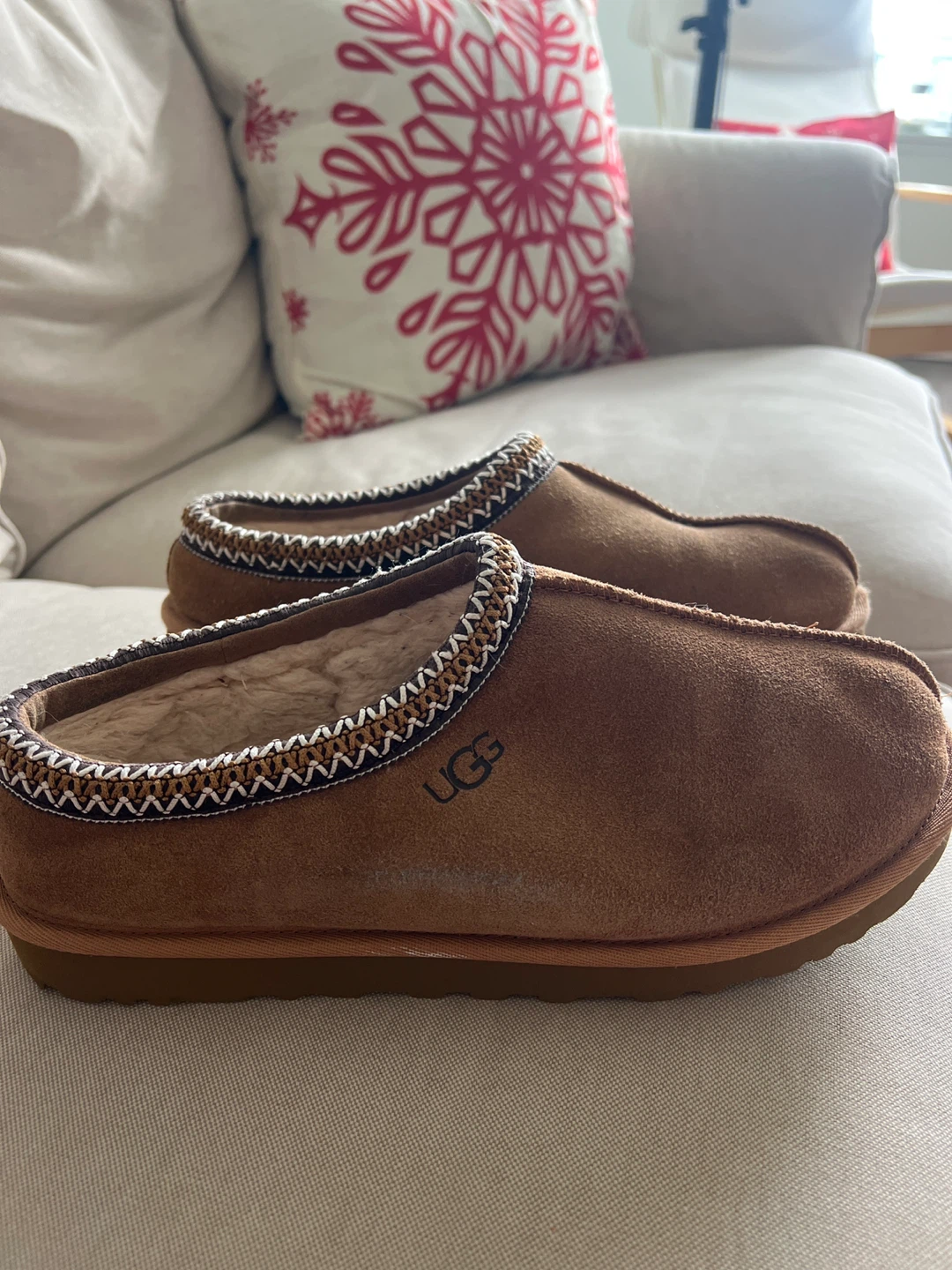 UGG Unisex Tasman Slipper, Size 9 (Men’s)