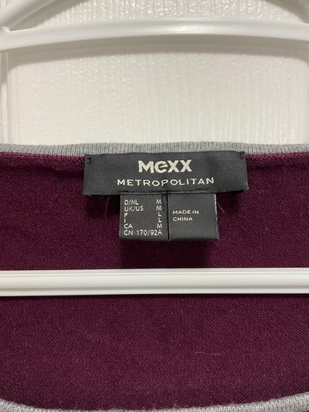 Mexx Metropolitan Grey & Purple Sweater - Size M image indicator(3)
