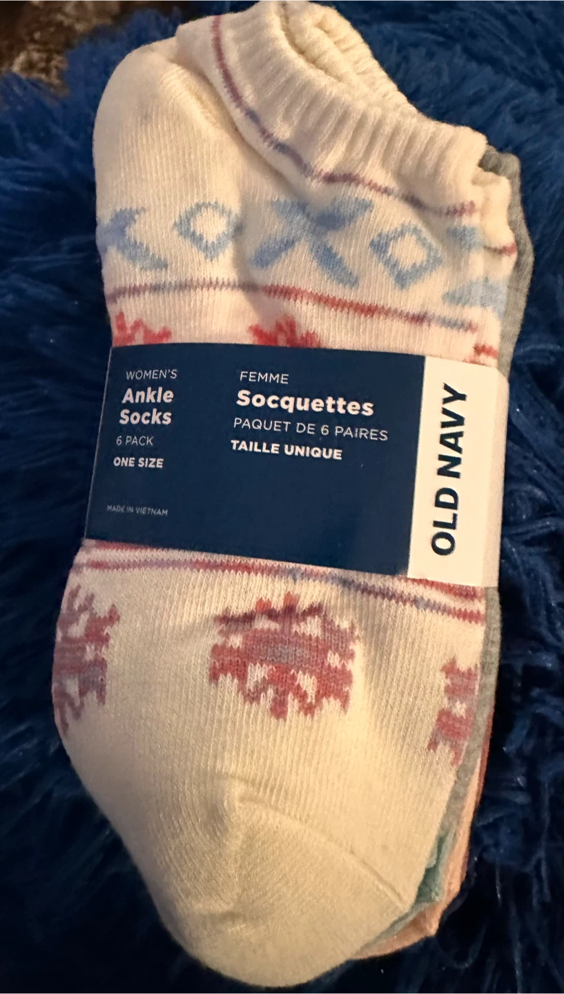 Old Navy Women's Ankle Socks - 6 Pack, One Size