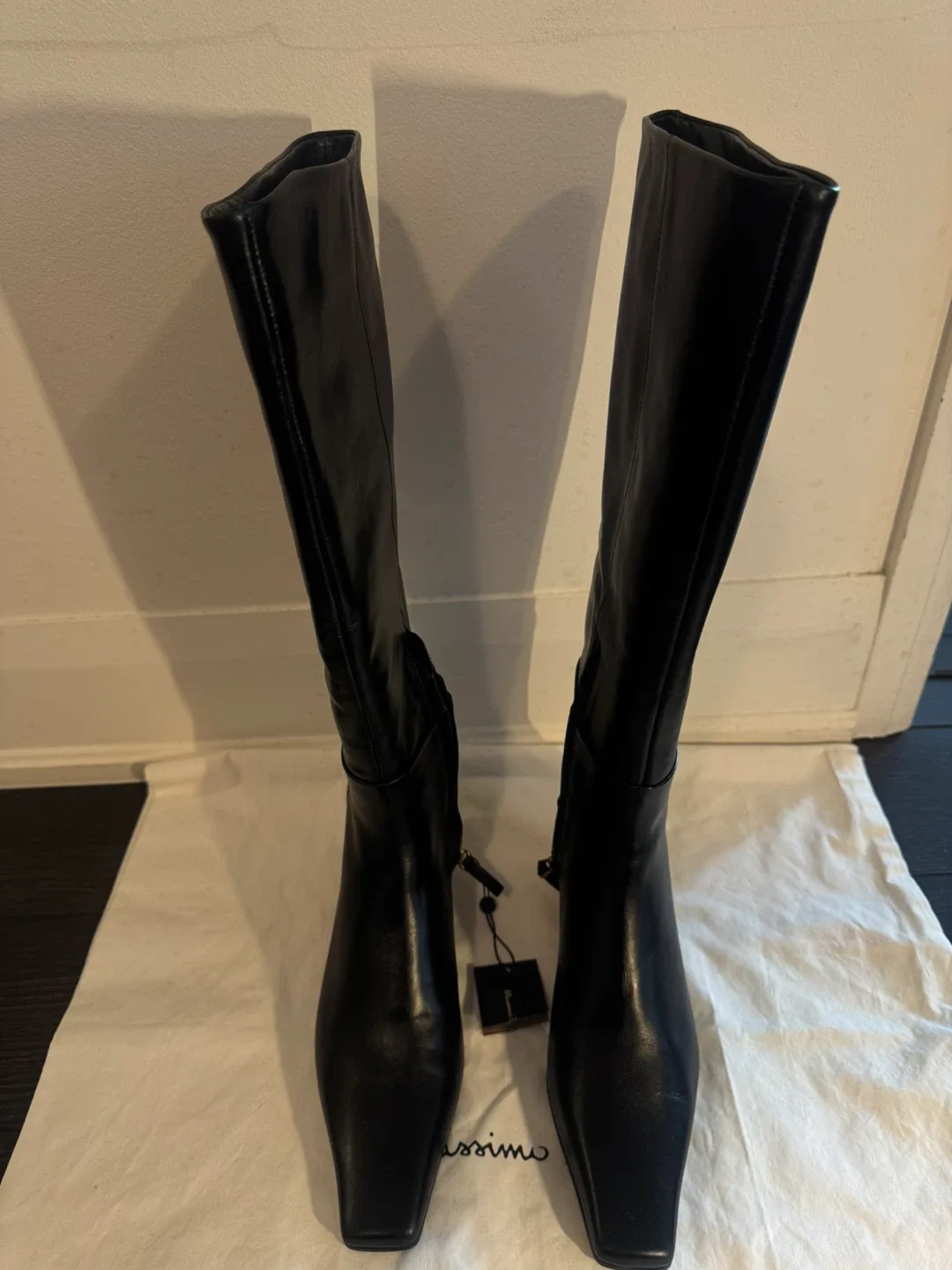 Massimo Dutti Black boots image indicator(4)