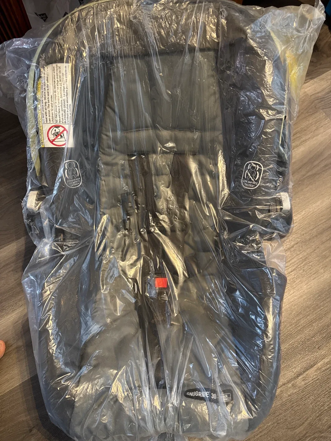 Graco SnugRide 30 Click Connect Infant Car Seat - New