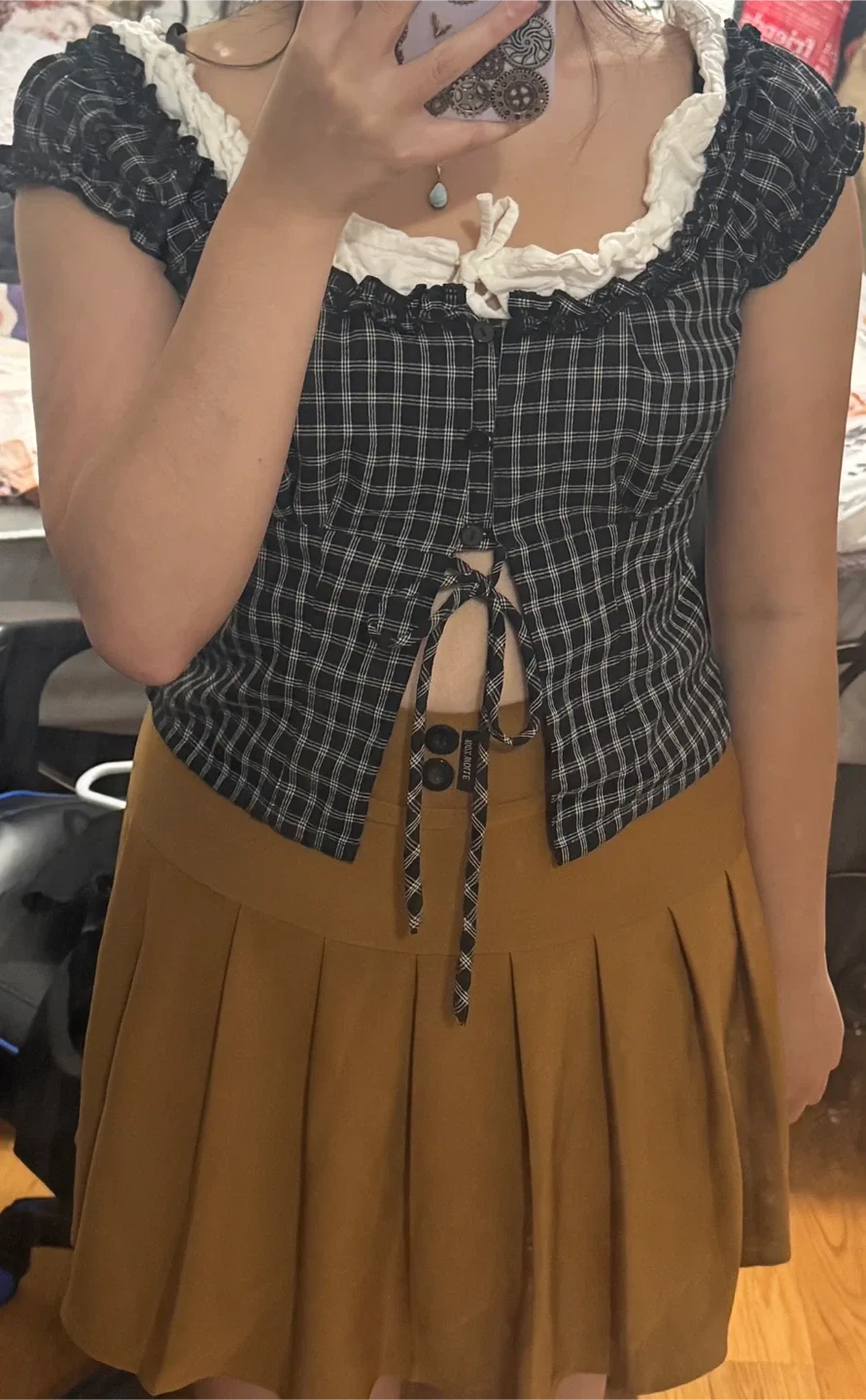 Pleated skirts image indicator(5)