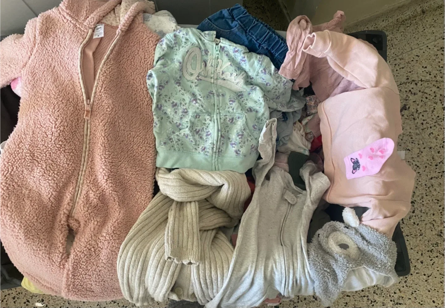 Mixed Baby Clothes Bundle image indicator(7)