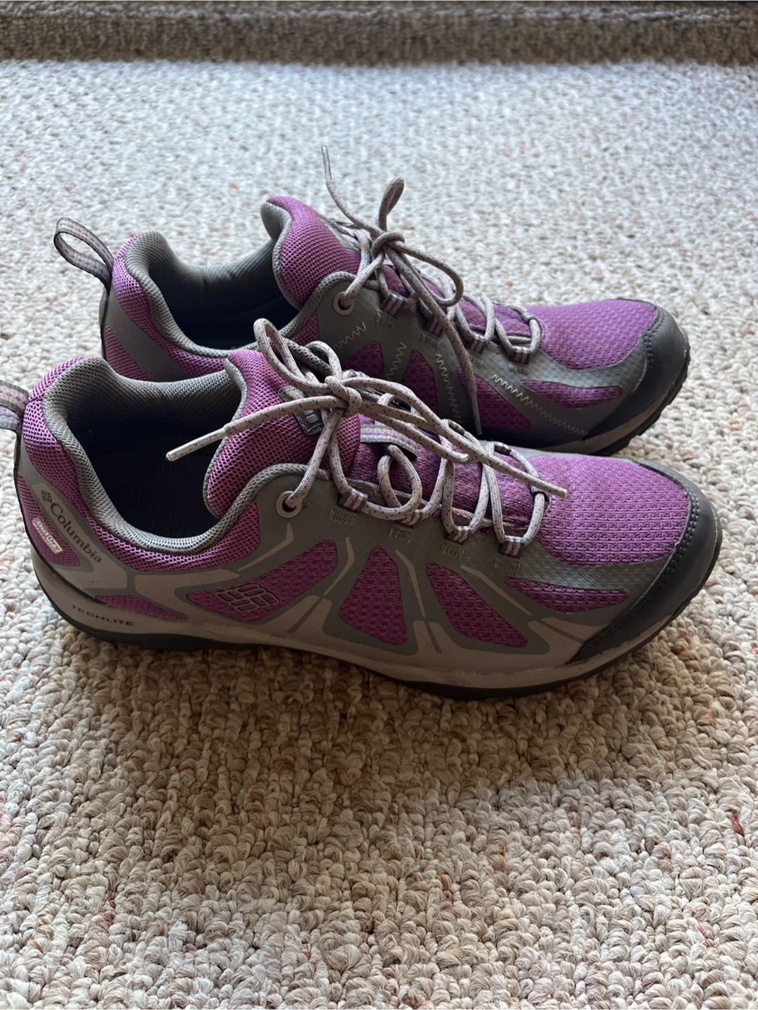 Columbia Techlite Hiking Shoes, Size 9.5 - photo 2