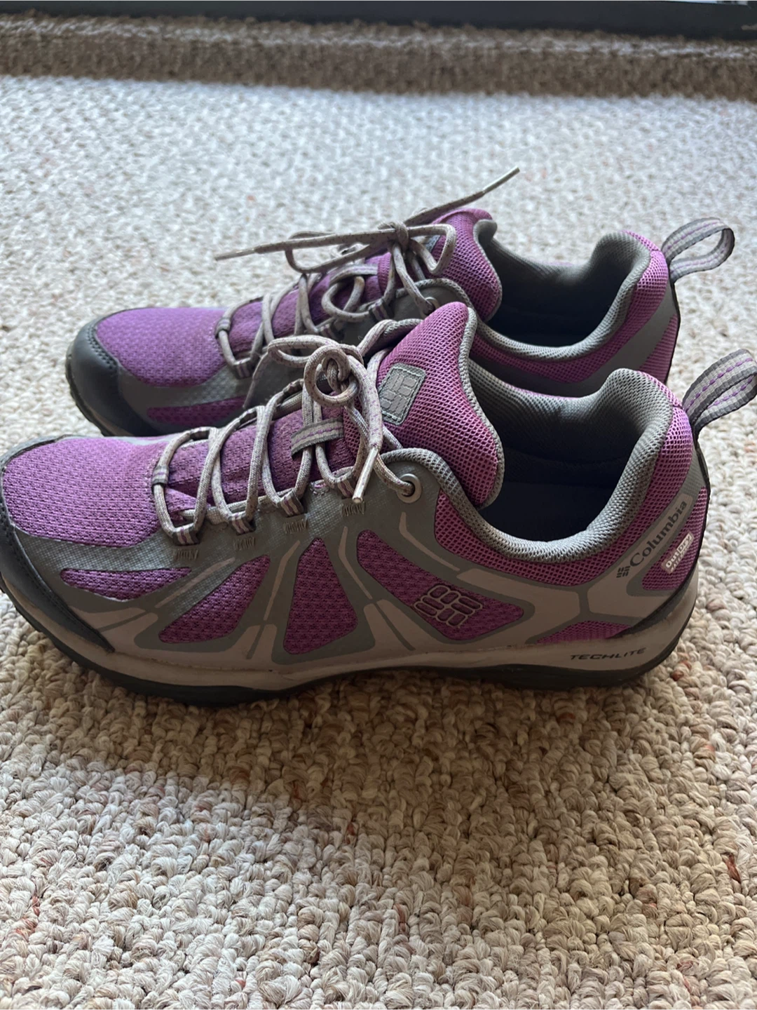 Columbia Techlite Hiking Shoes, Size 9.5 - photo 3