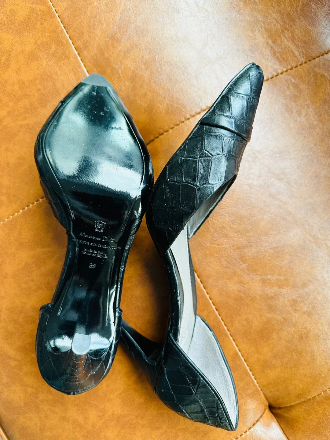 Massimo Dutti, leather chalk Heels, Size 39-$100 image indicator(4)