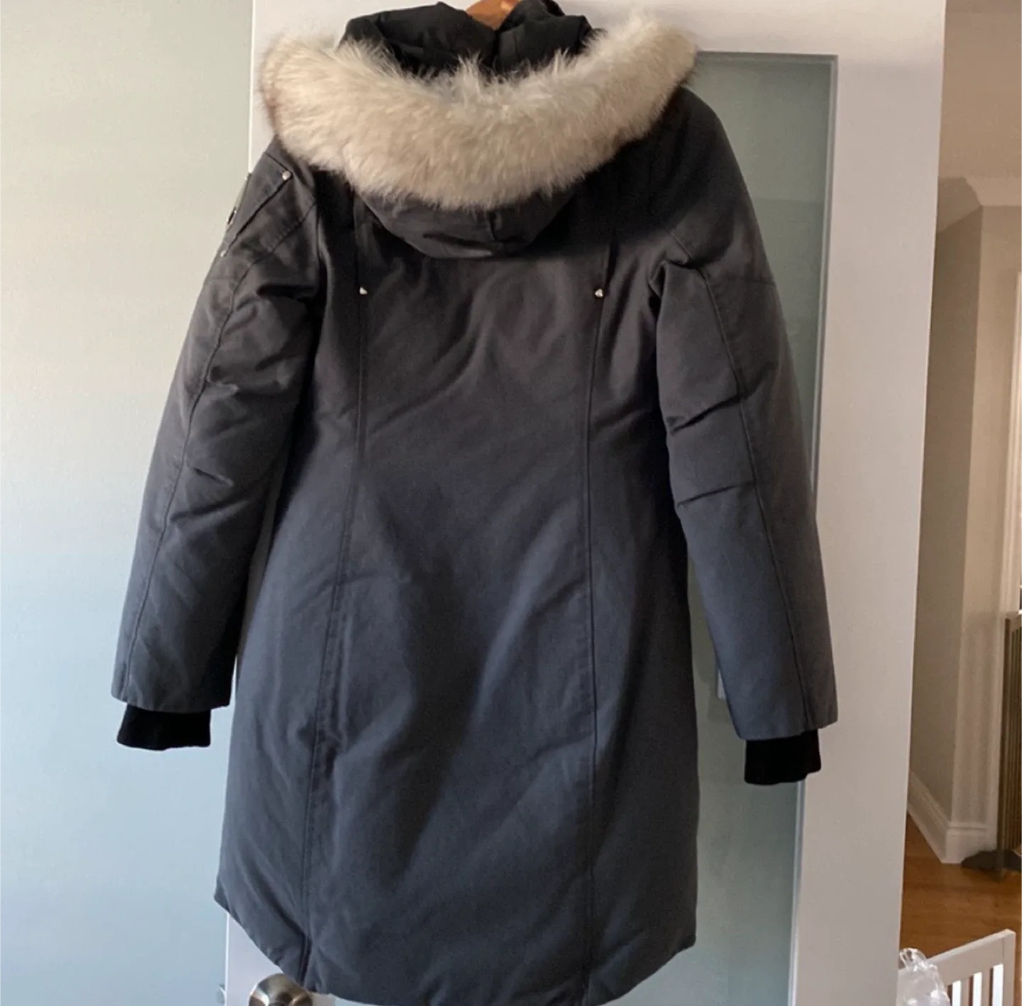 Moose Knuckles Sterling Parka image indicator(4)