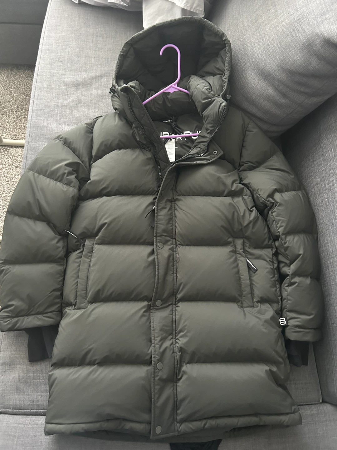 Aritzia The Super Puff Mid - Size M
