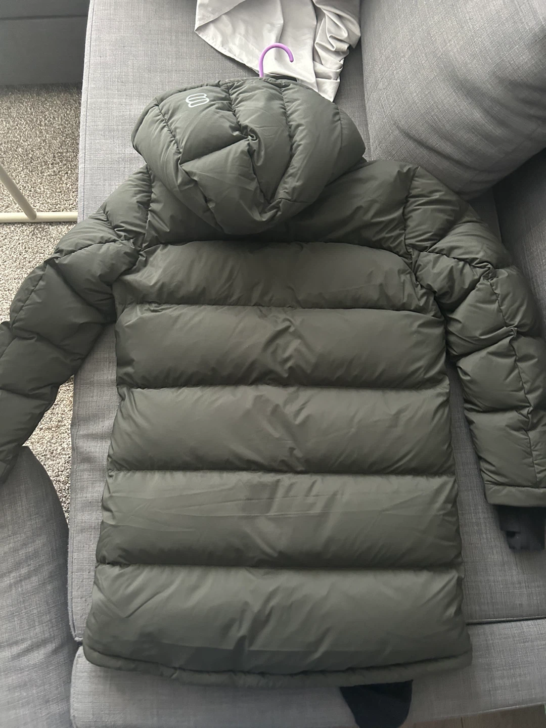 Aritzia The Super Puff Mid - Size M - photo 3