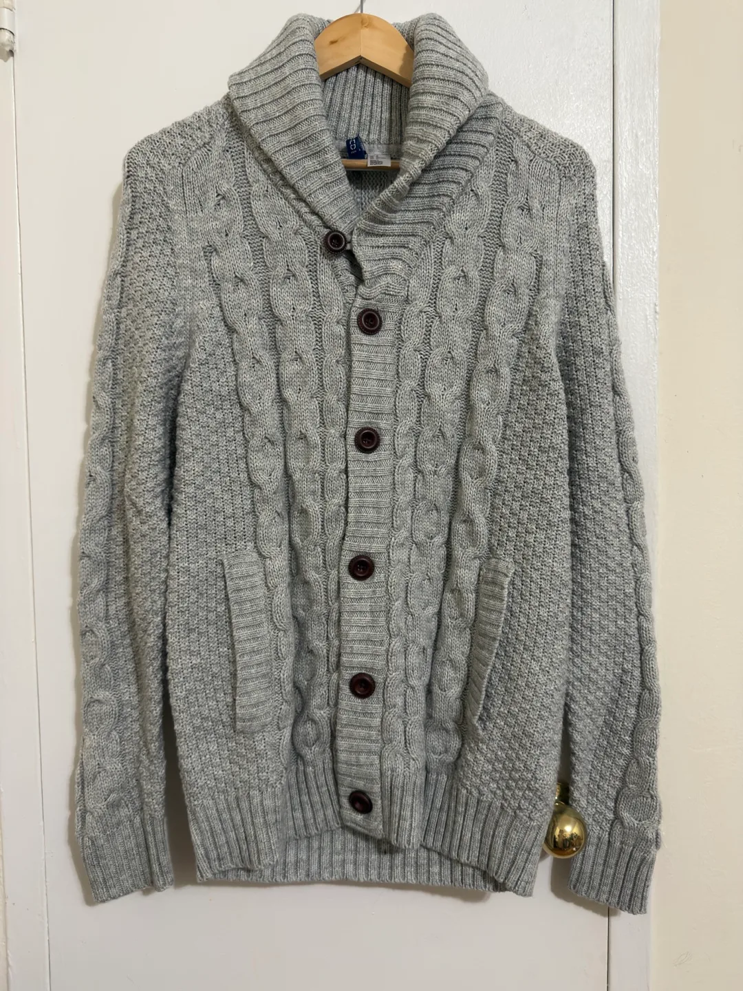 Men's H&M Grey Cable Knit Cardigan Sweater