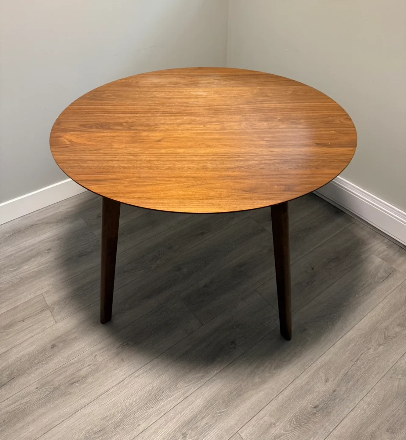 Dining Table & Chair Set