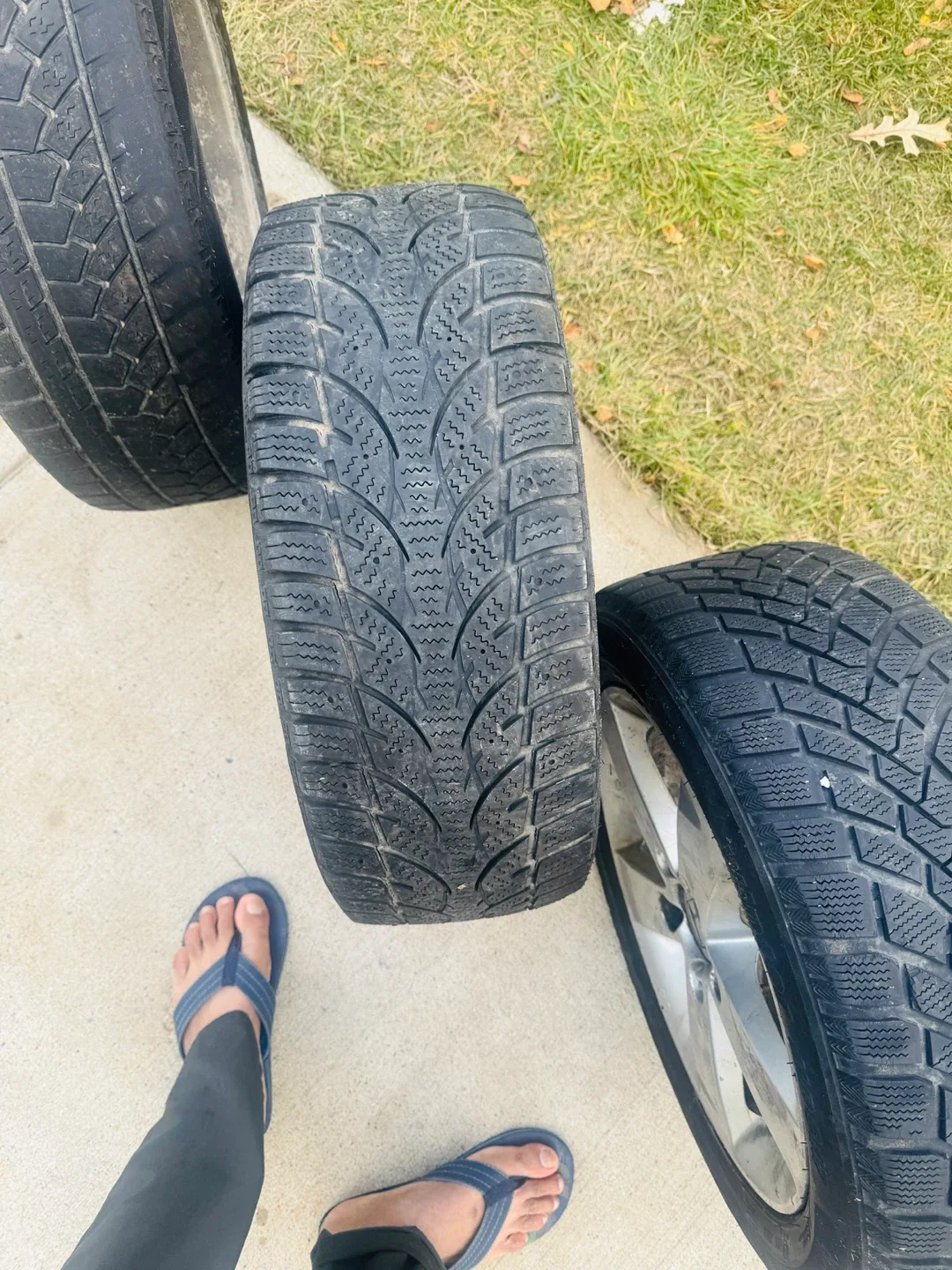 Honda Winter Tires Set of 4 image indicator(2)