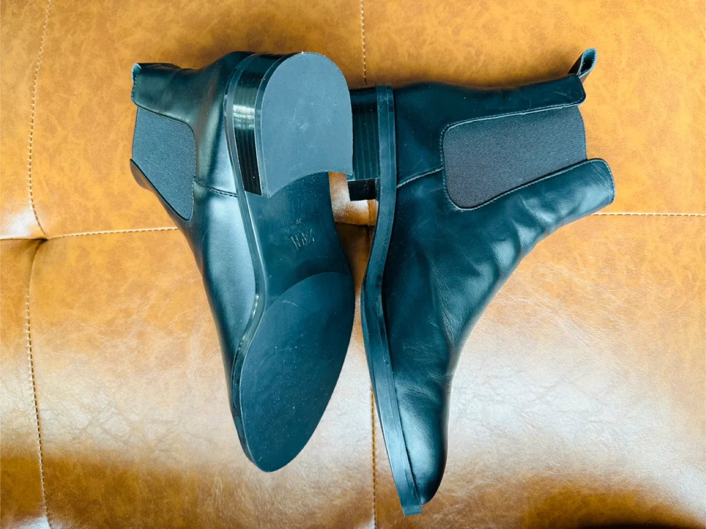 Zara Black LEATHER Ankle Boots, Size 8 - $40 image indicator(5)