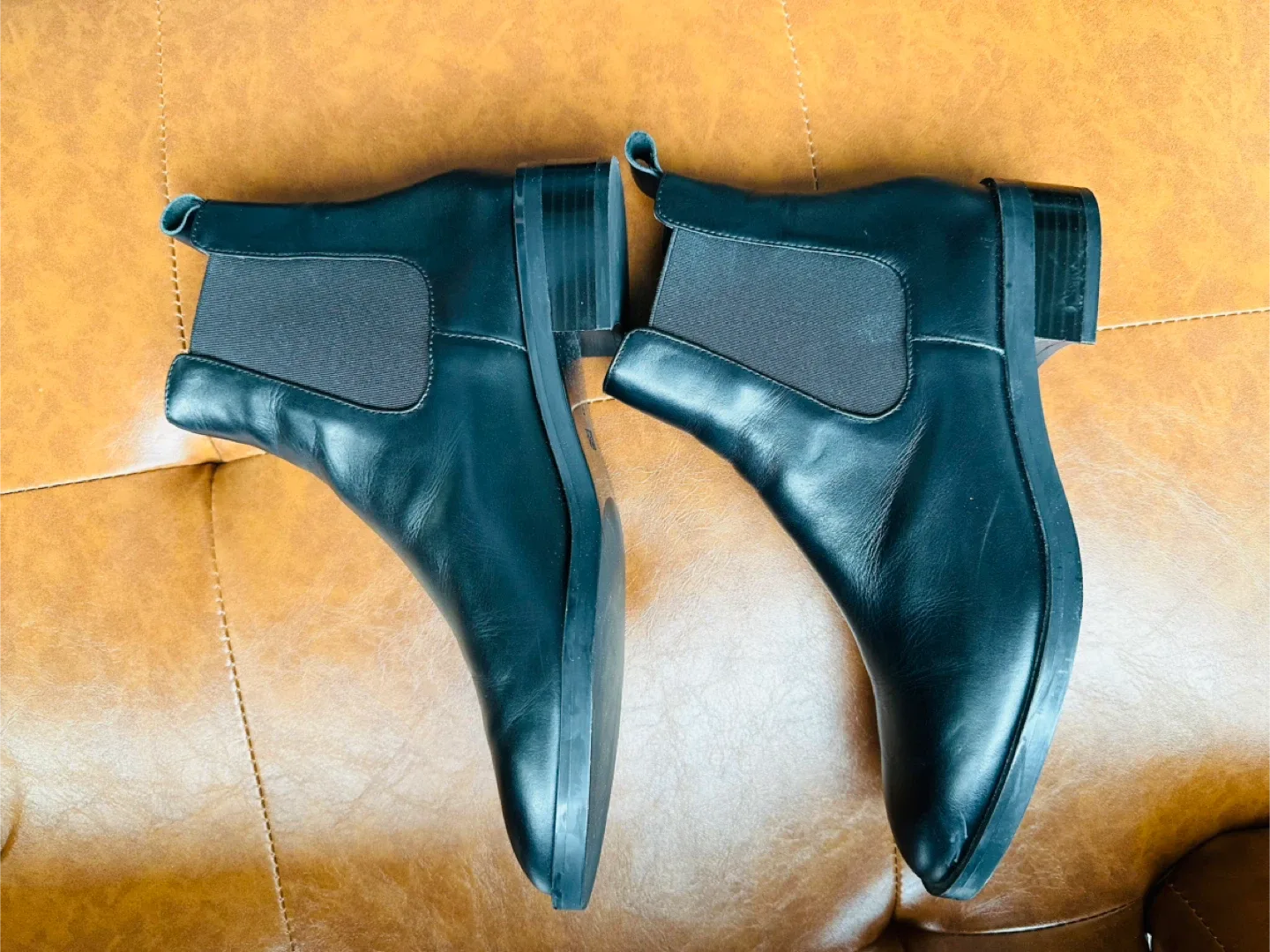 Zara Black LEATHER Ankle Boots, Size 8 - $40 image indicator(3)