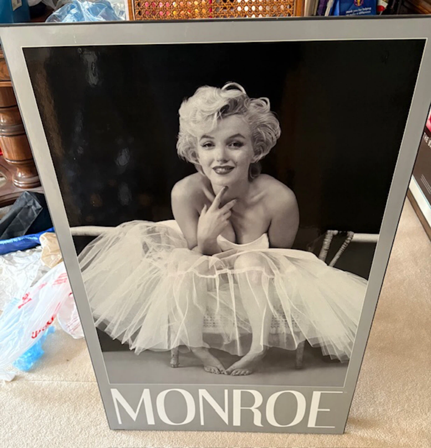 🤩Marilyn Monroe 24”X 36” - photo 2