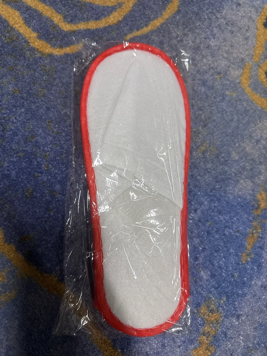 New Disposable Slippers - 20 pairs for $6 image indicator(2)