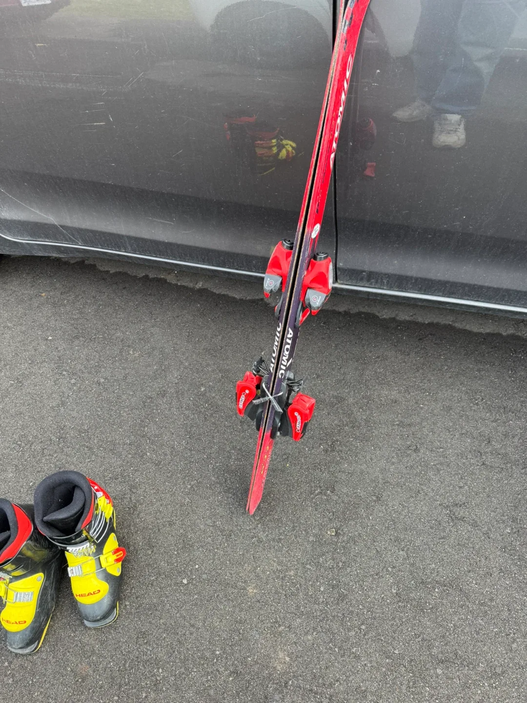 Atomic Skis. For kids image indicator(3)