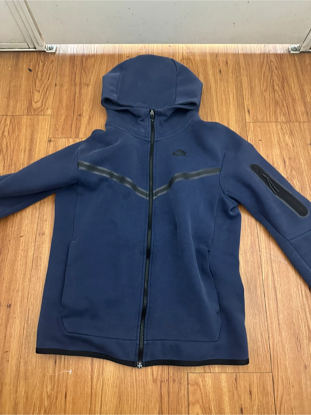 Nike Tech Fleece Hoodie - Size small-medium - photo 3