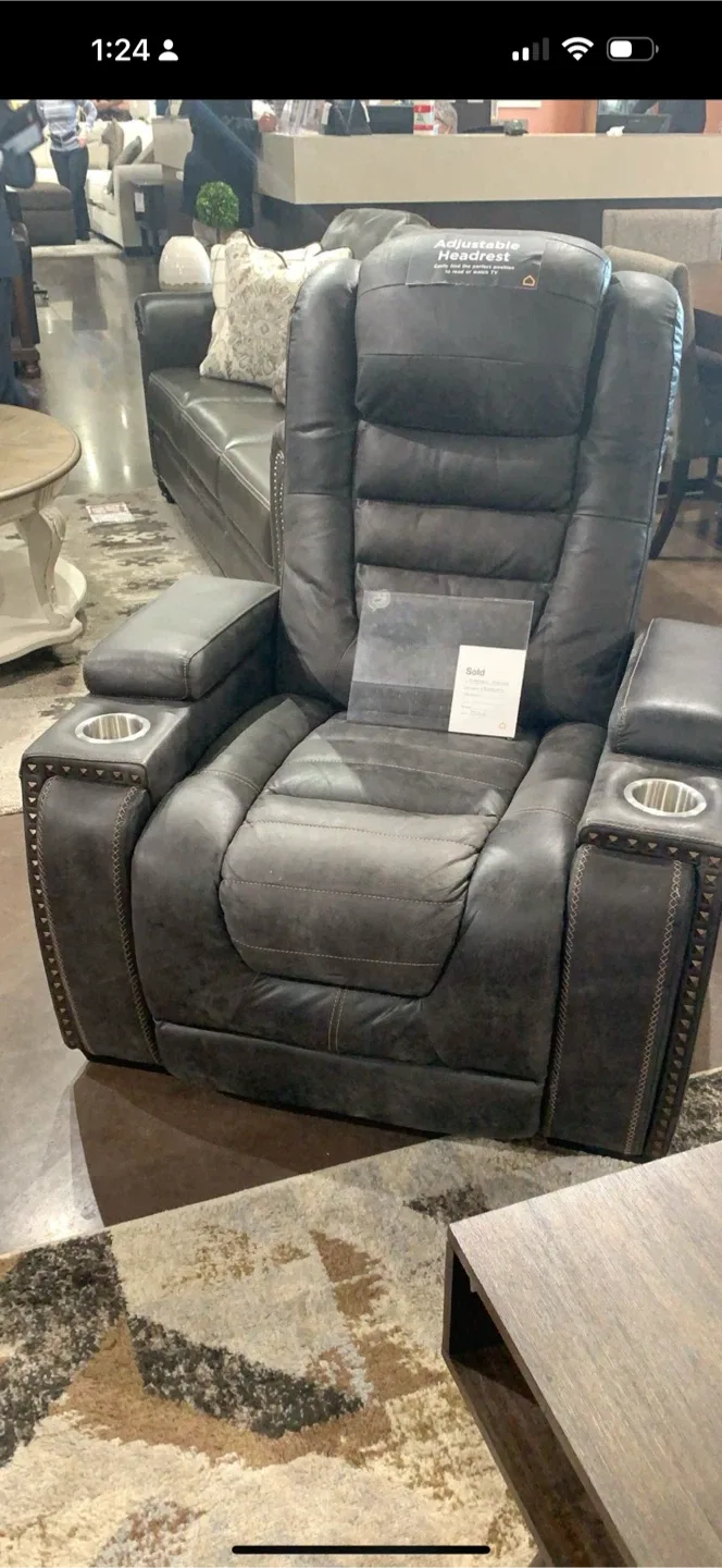 Adjustable Headrest Recliner Chair