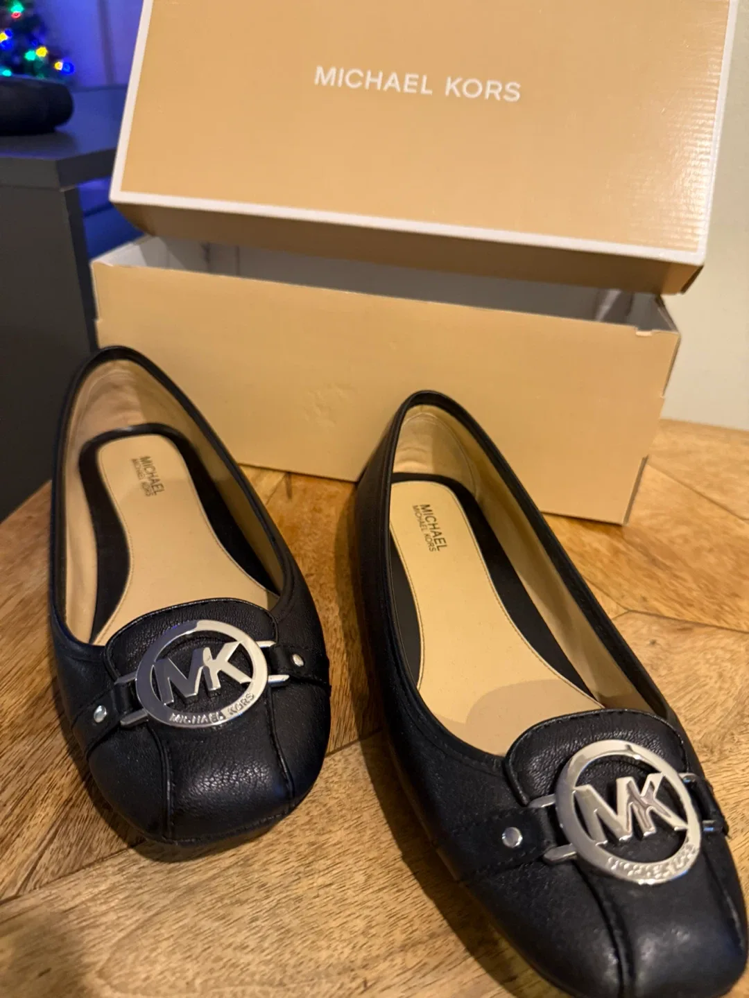 Michael Kors Black Leather Flats - Size 7.5