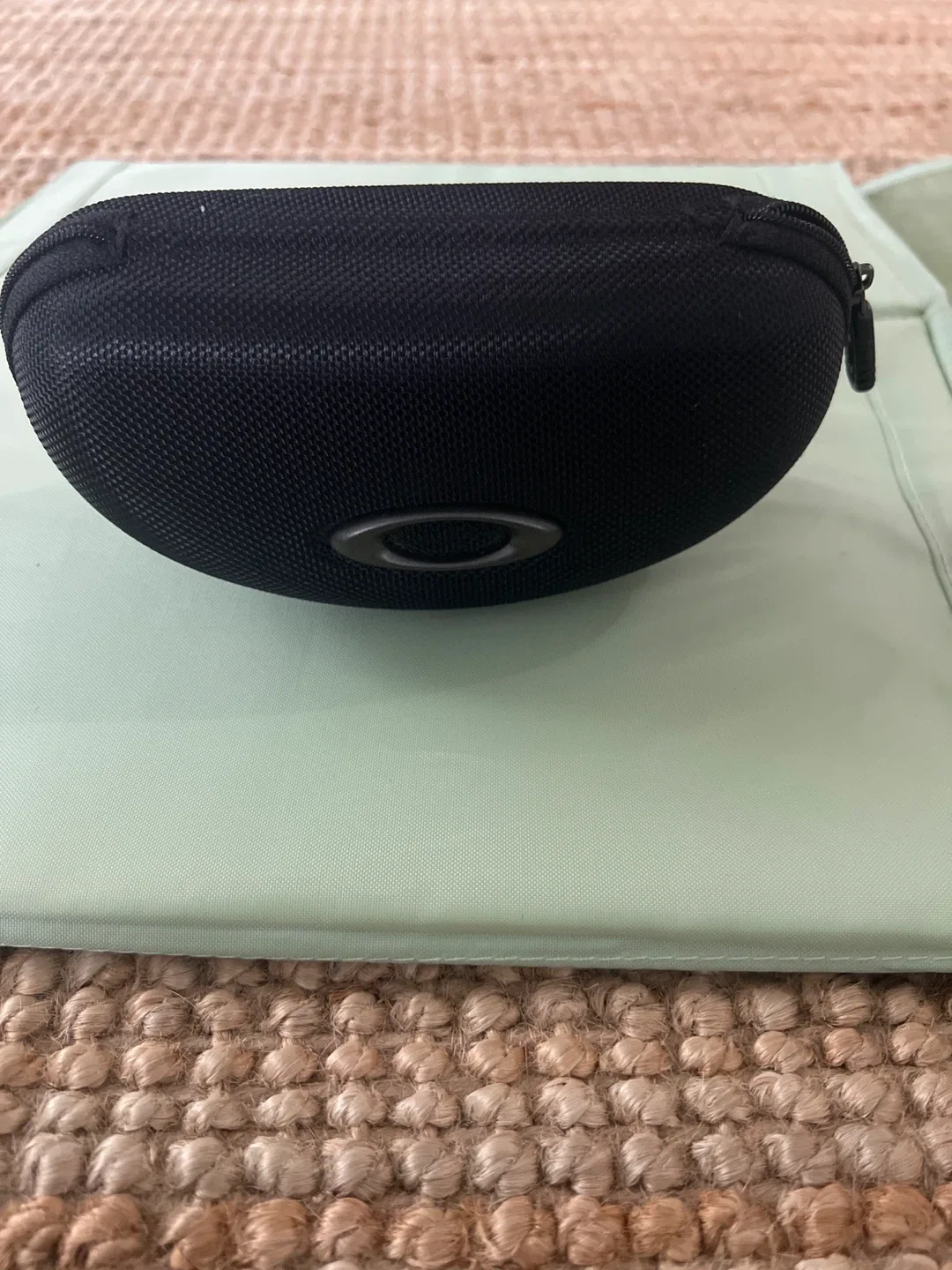 Oakley Sunglasses - Red Frame image indicator(5)