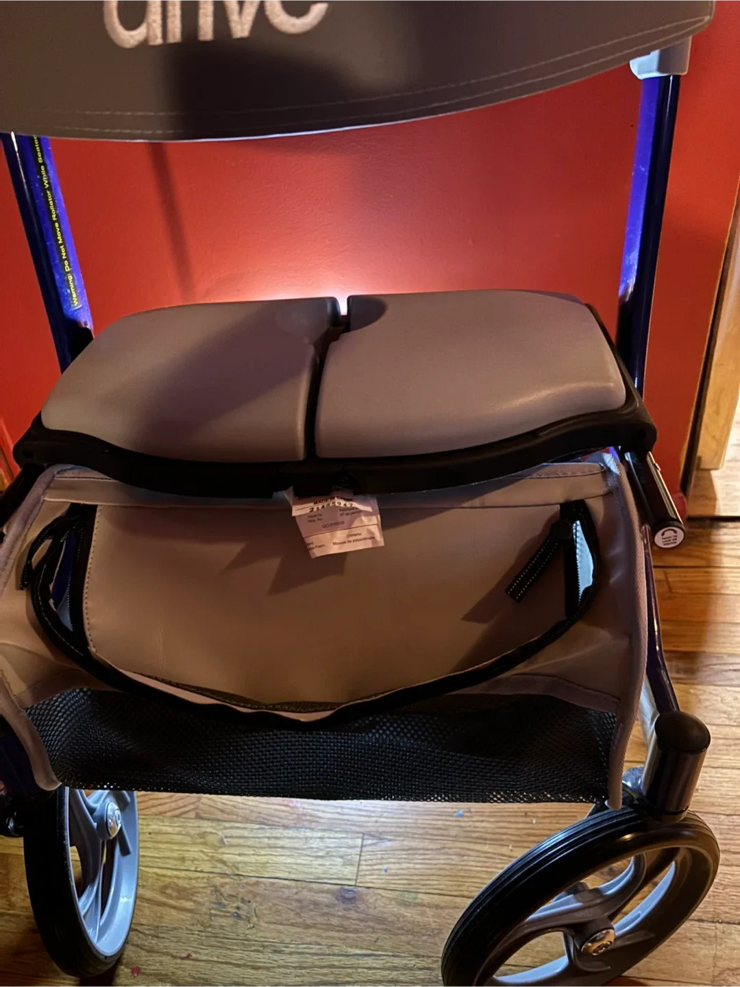 Drive Nitro DLX Euro Style Rollator Walker image indicator(2)