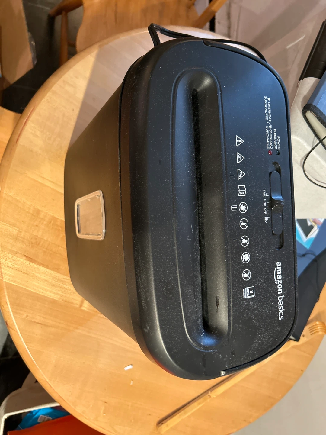 Amazon Basics 8-Sheet Cross-Cut Shredder