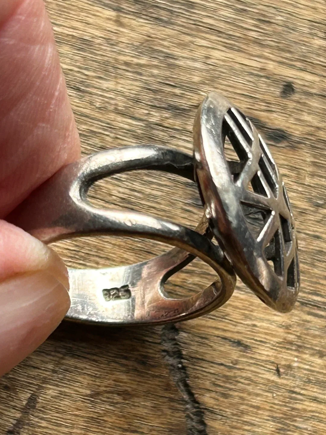 $25 Sterling silver ring 7 gram jewellery men woman image indicator(3)