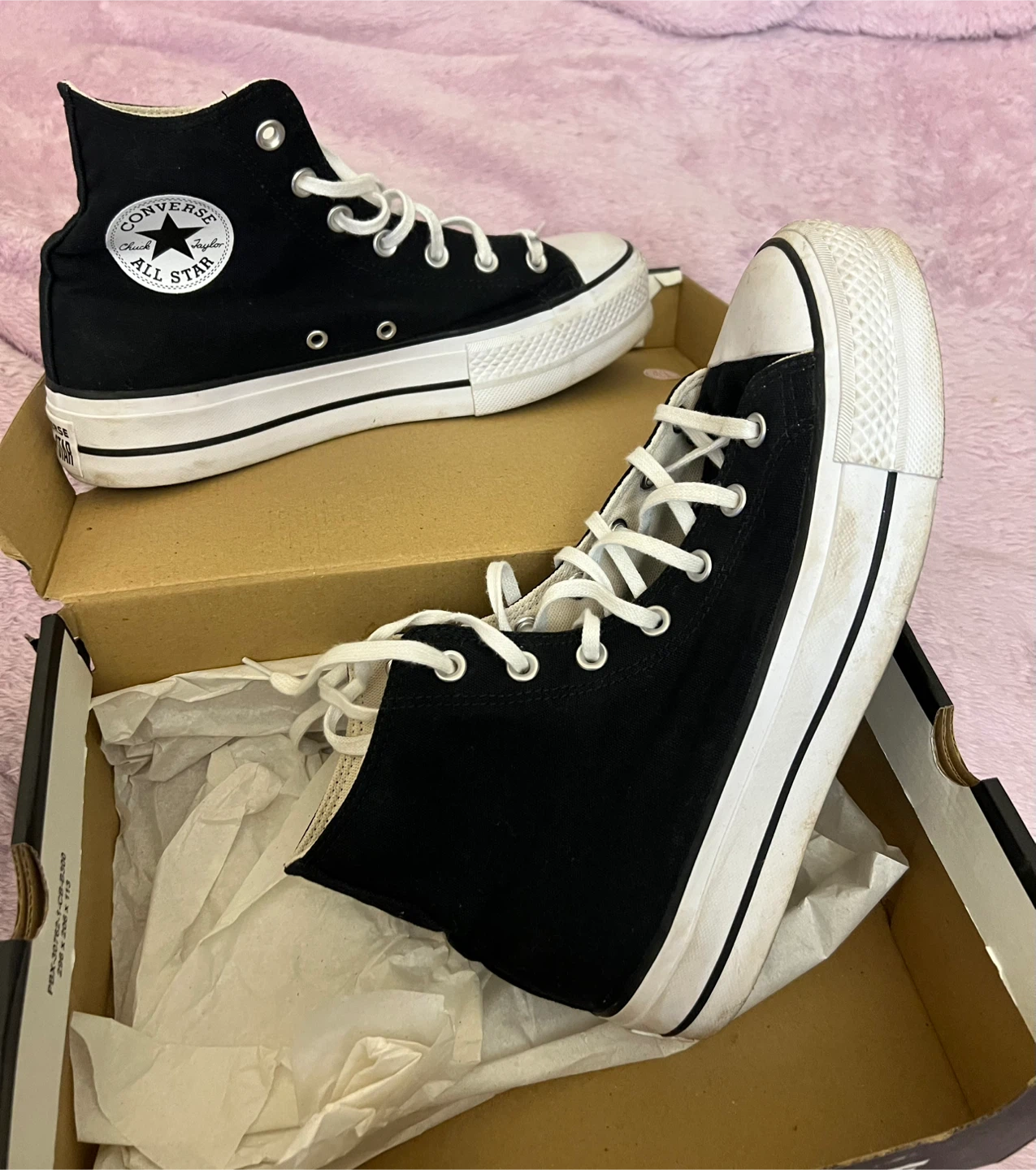 Converse Hi Top Black/White - Women's US 10 - photo 5