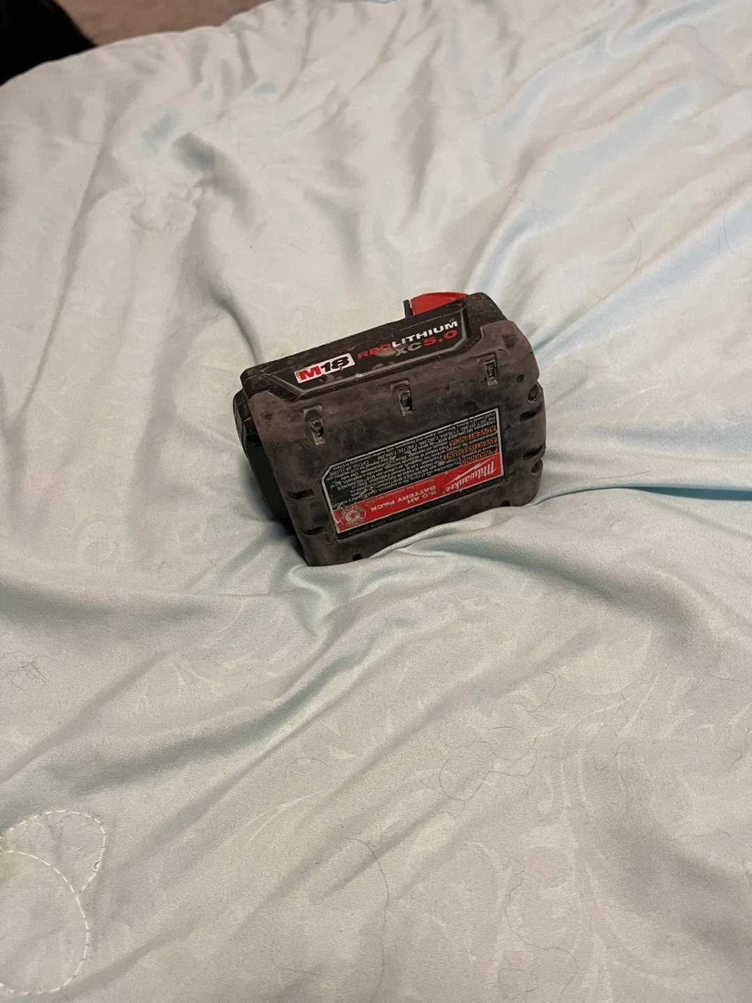 M18 Milwaukee 5.0 AH Battery image indicator(2)