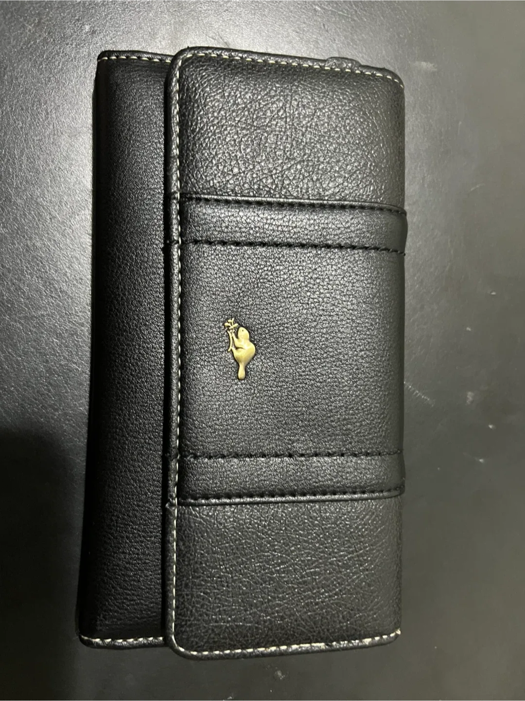 Roots Black Leather Tri-Fold Wallet image indicator(3)