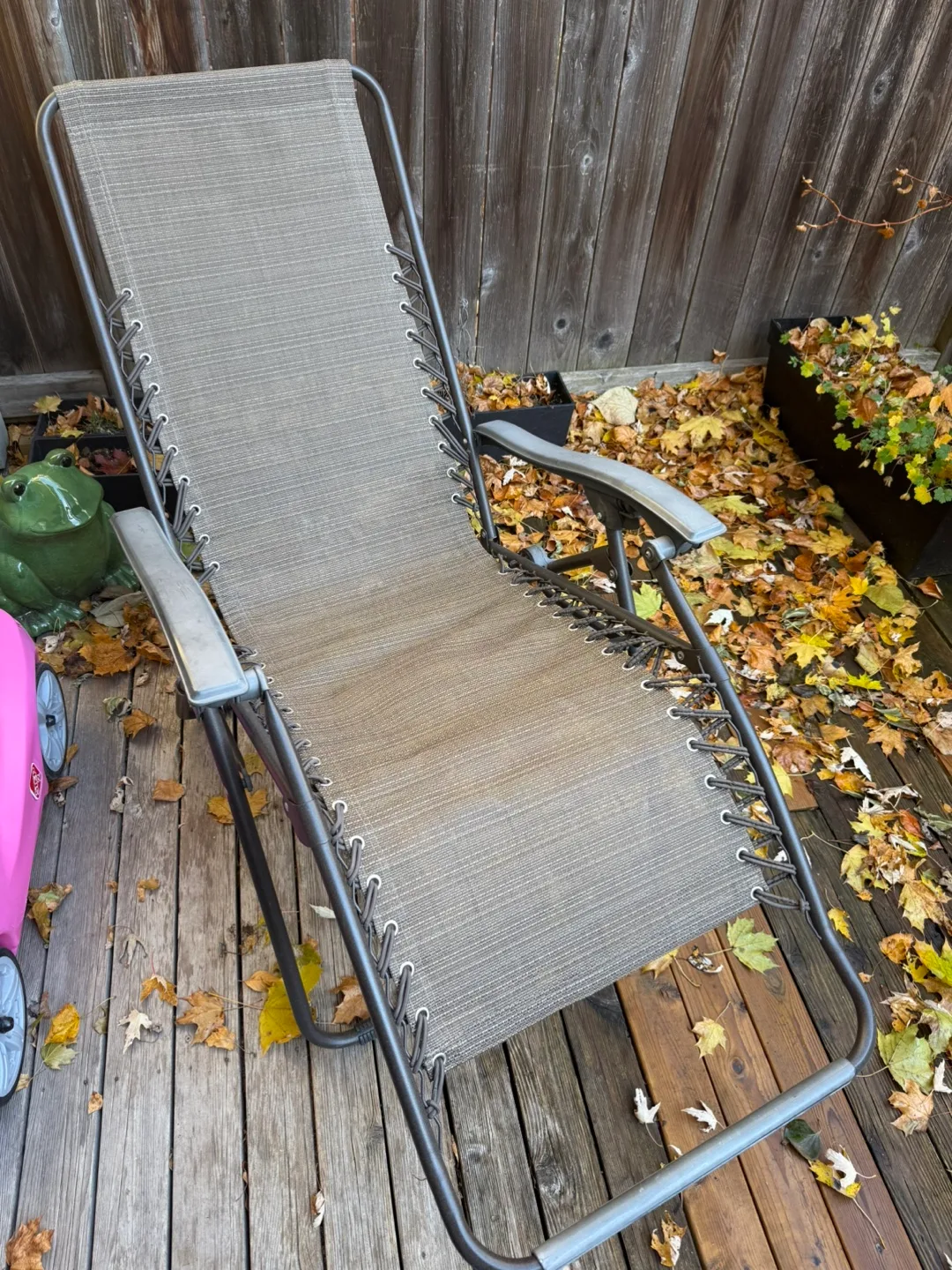 Zero Gravity Lounge Chair