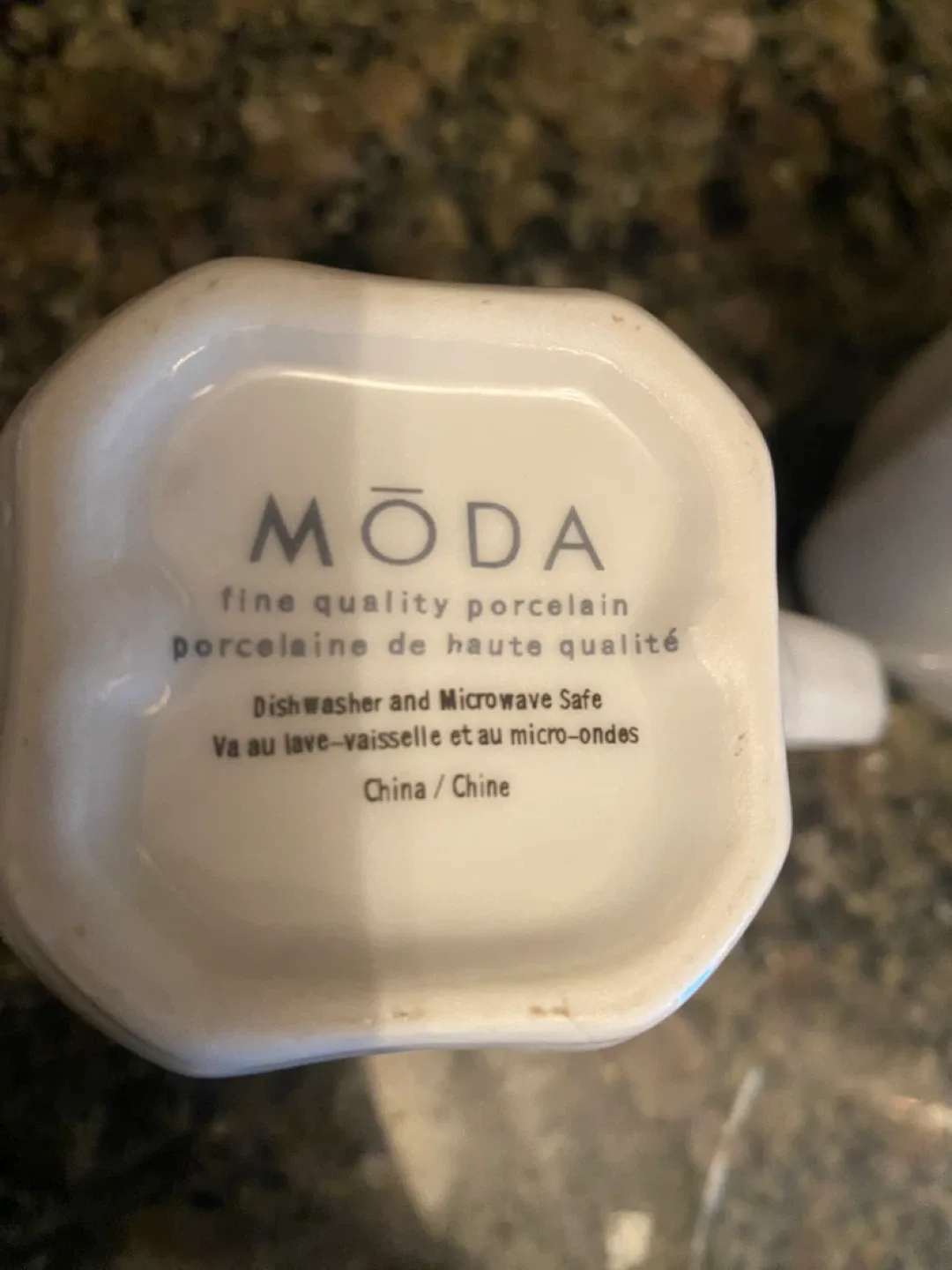 Moda Fine Porcelain Mugs - Set of 4 image indicator(2)