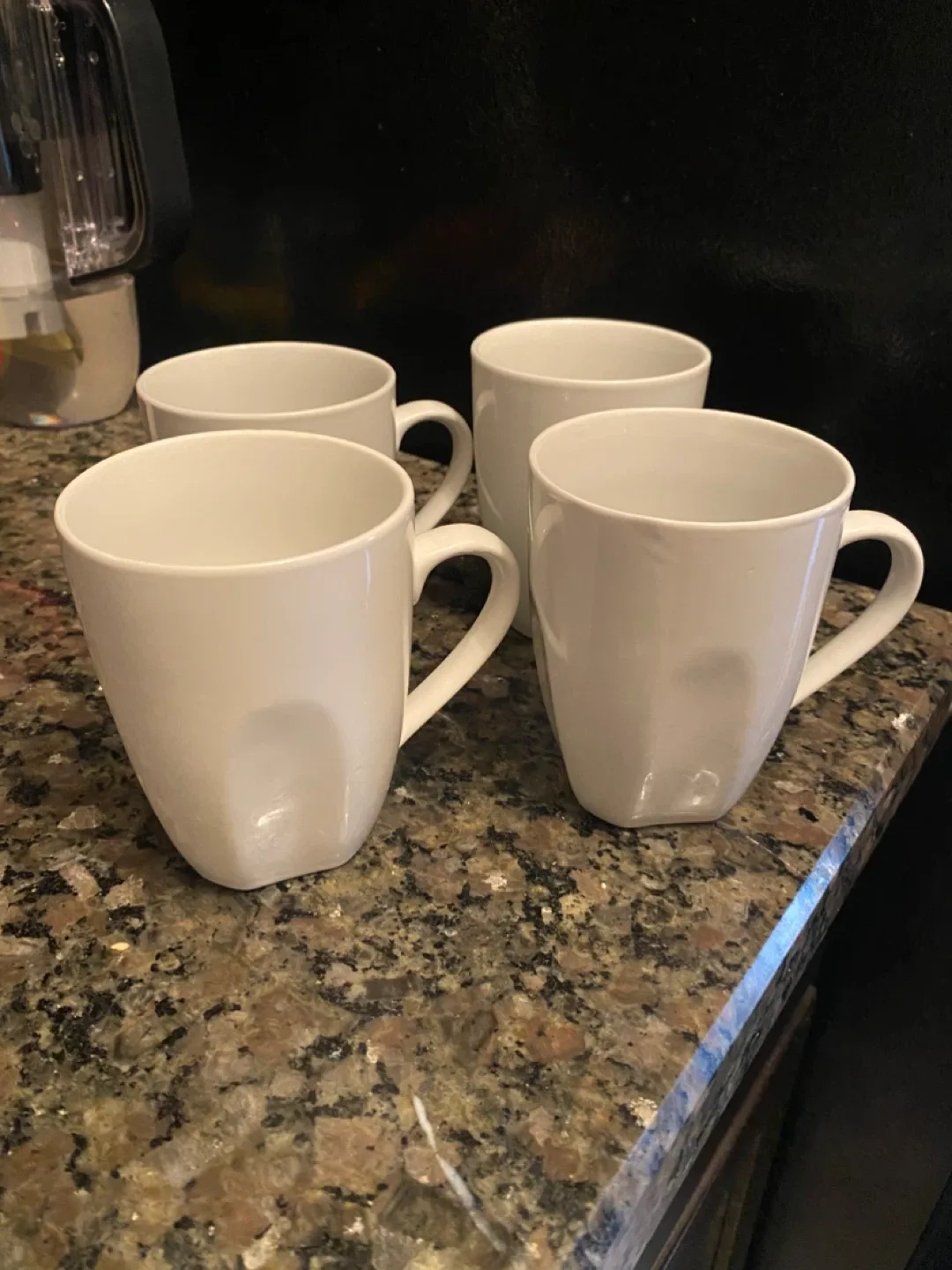 Moda Fine Porcelain Mugs - Set of 4
