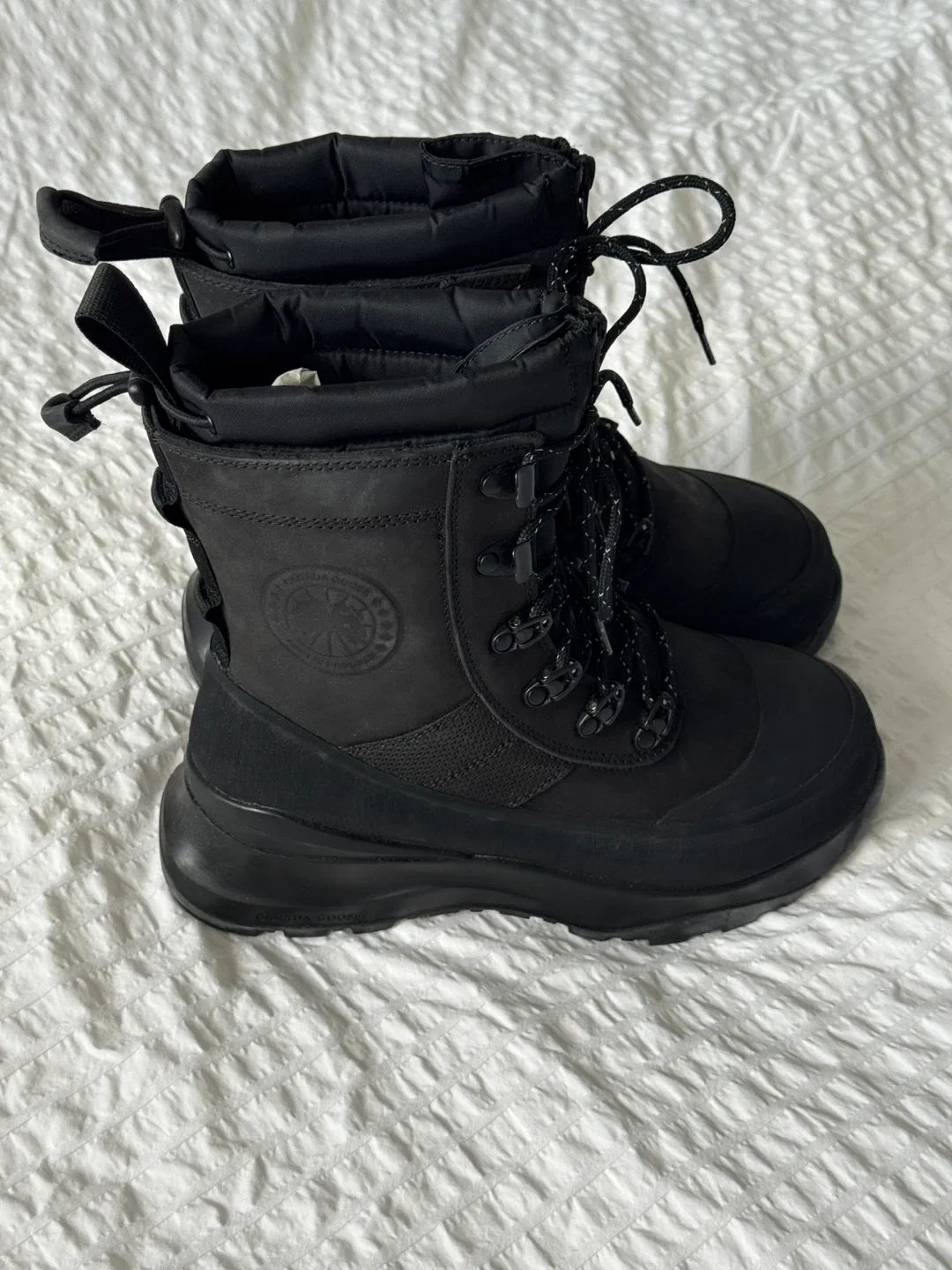Canada Goose Journey Boots - Size US 8 - Black image indicator(3)