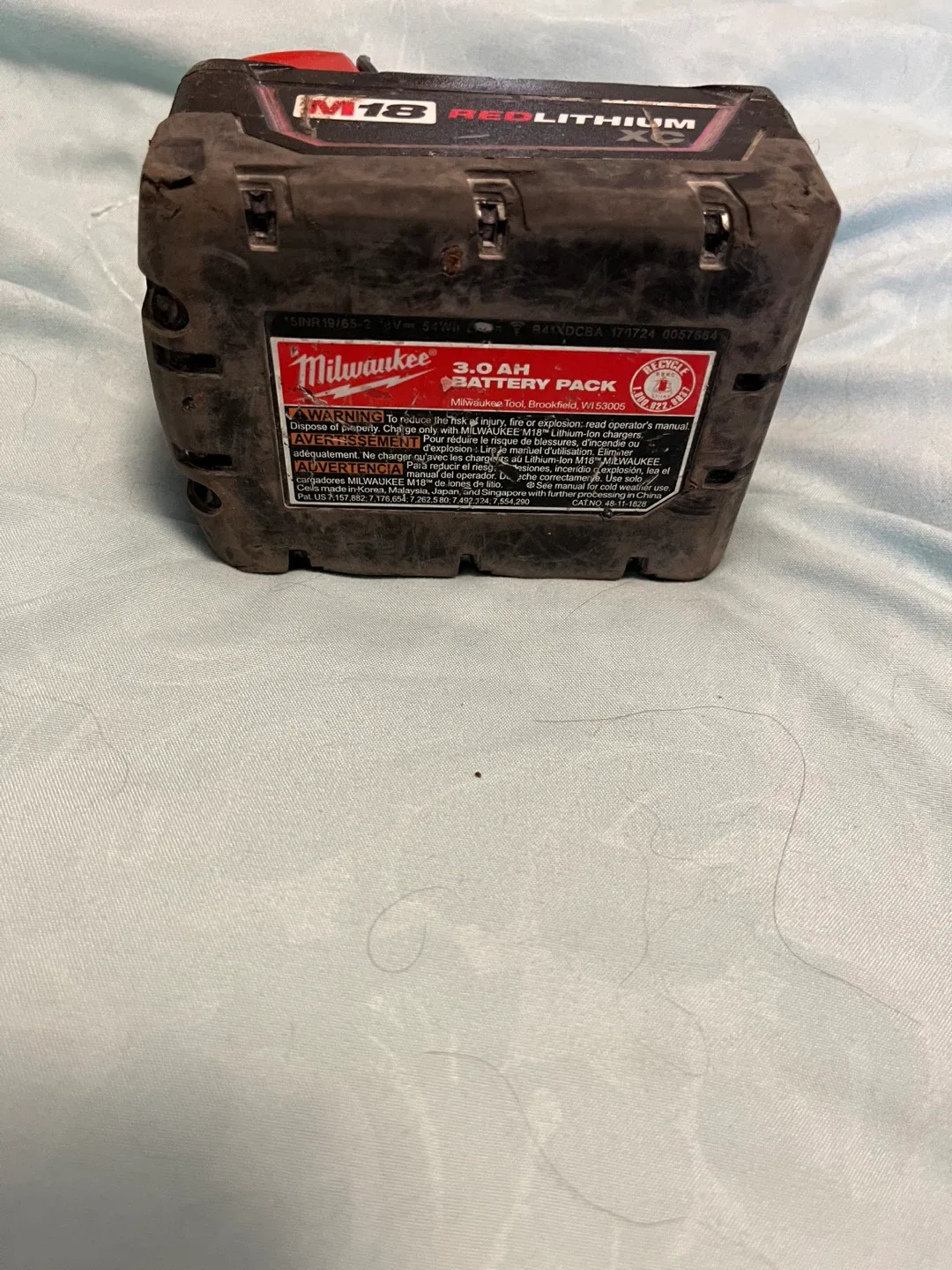 M18 Milwaukee 3.0 AH Battery image indicator(3)