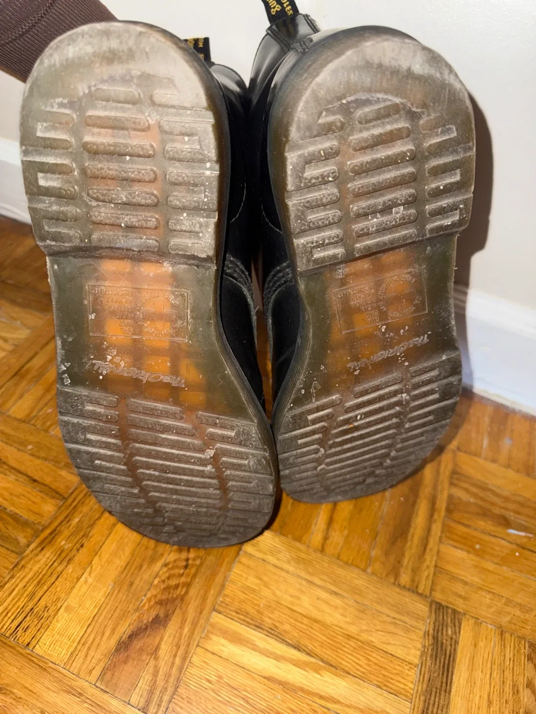 Quick sale! 🥕 Dr. Martens 1460 Black Leather Boots - size 10 image indicator(3)