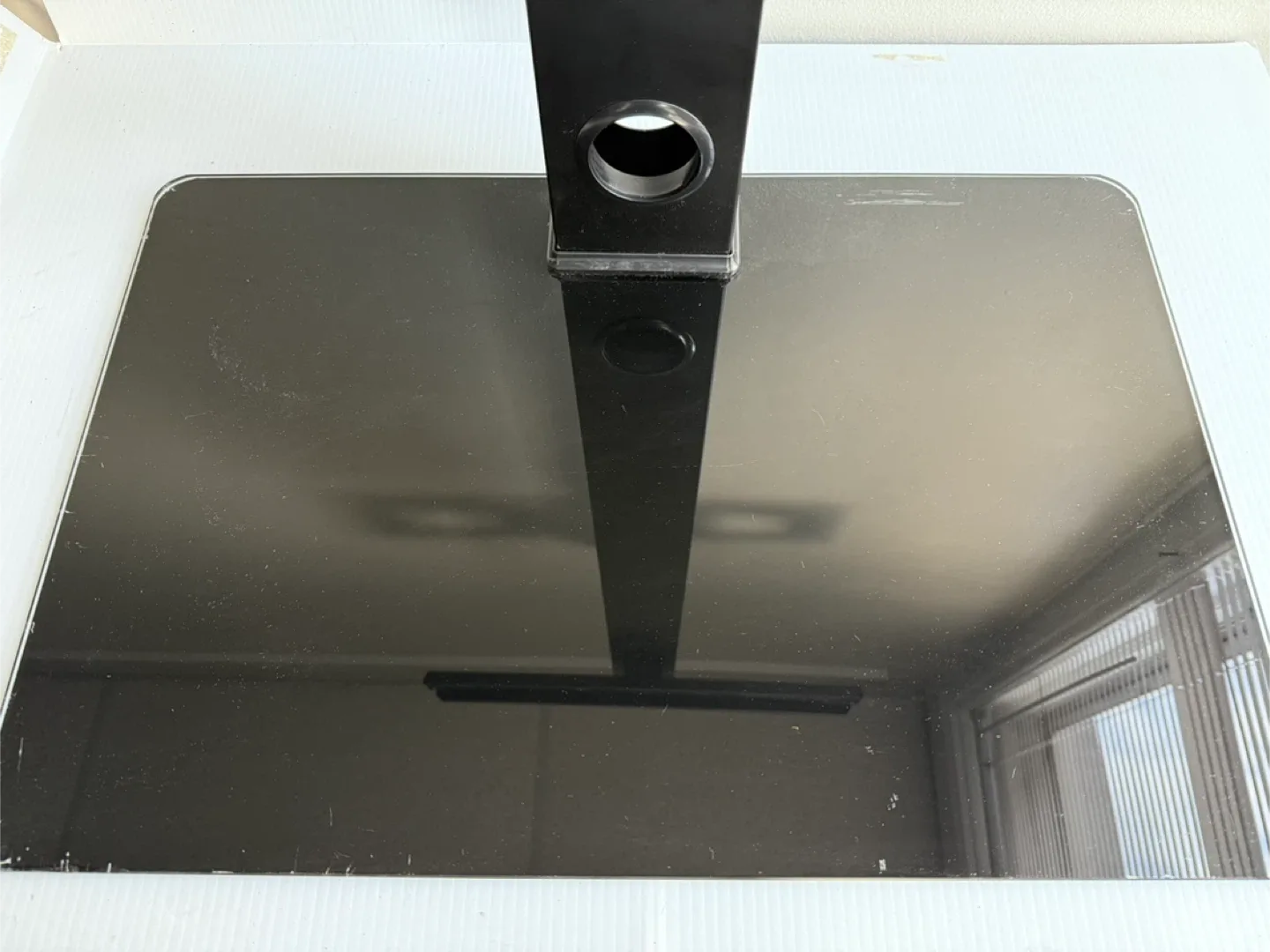 PERLESMITH Floor TV Stand for 37"-70" TVs image indicator(5)