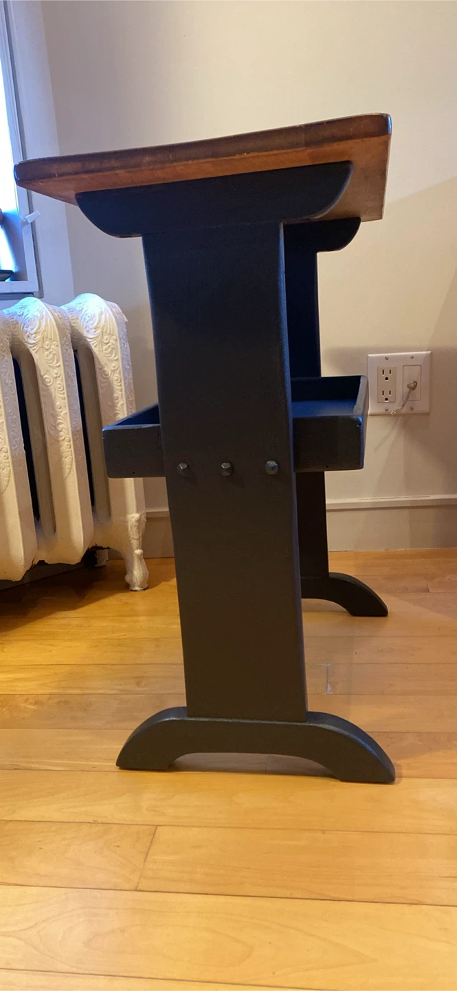 Imperial Loyalist Side Table - photo 5