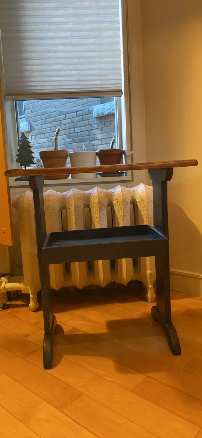 Imperial Loyalist Side Table - photo 2