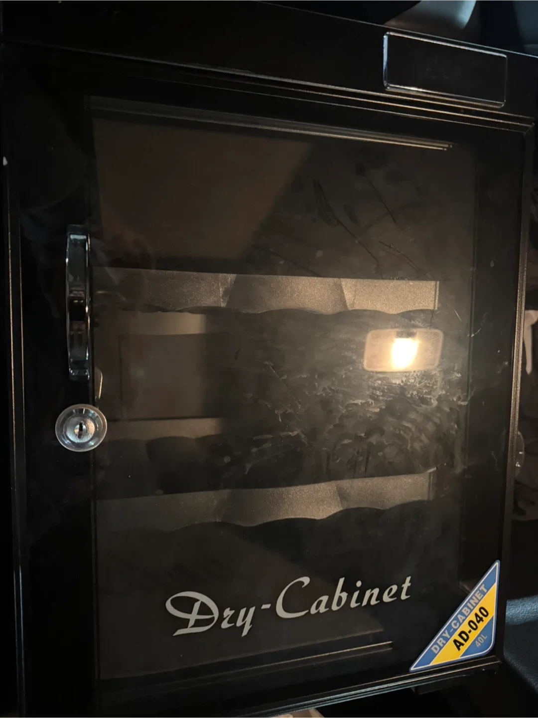 Dry Cabinet AD-040 40L