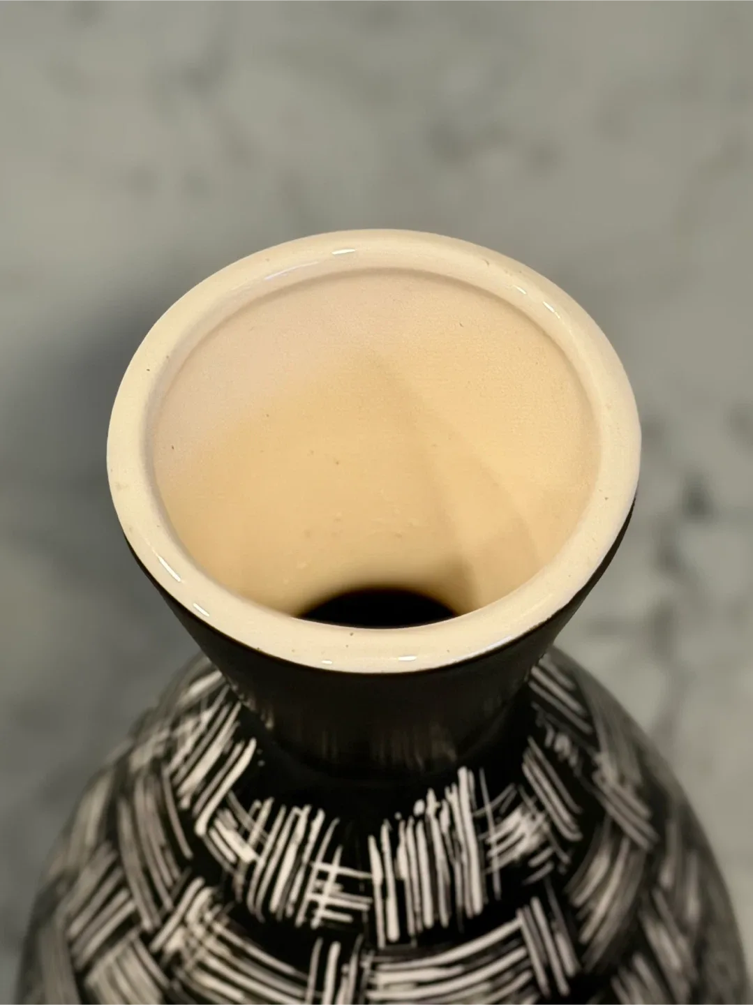 Handpainted Vase from Norway image indicator(3)