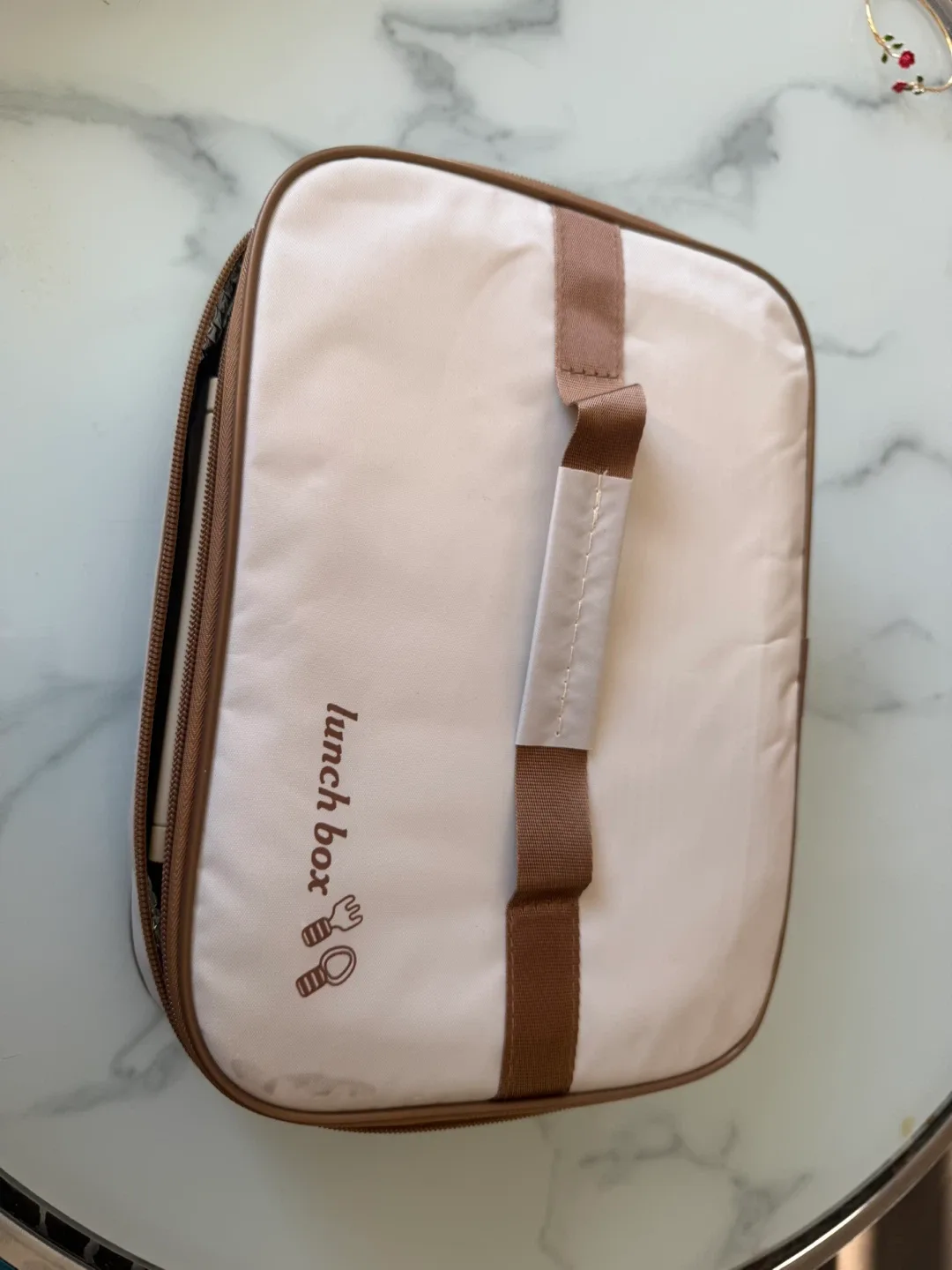 Beige Brown Lunch Box, lunch box